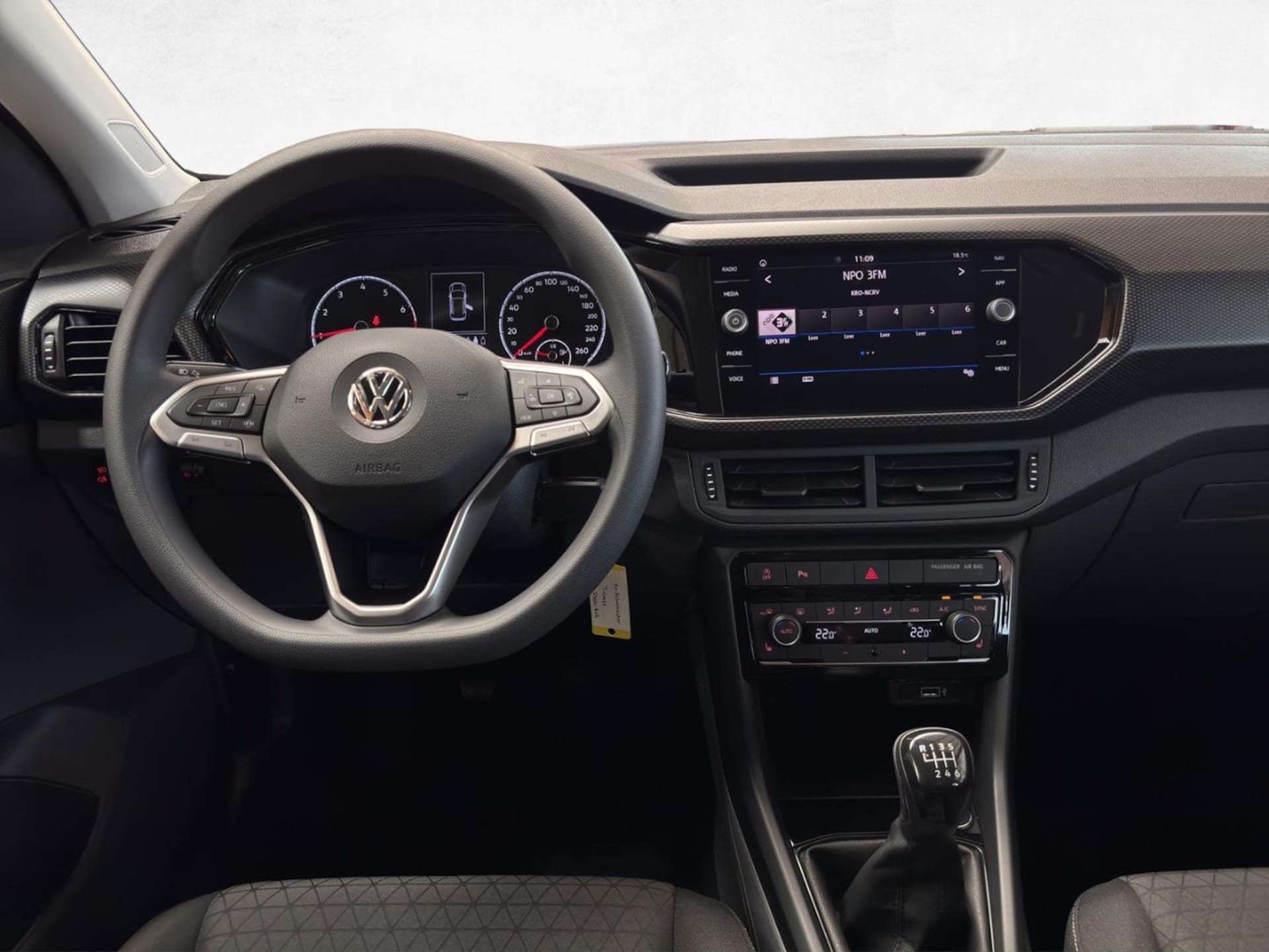 Volkswagen T-Cross Life