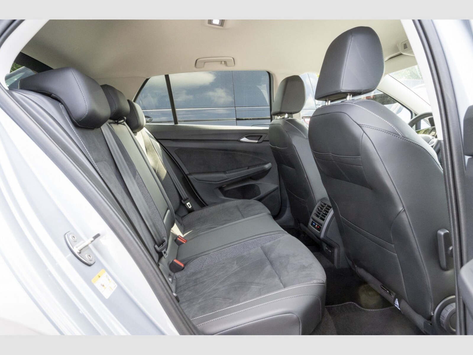 Volkswagen Golf – Bild 11