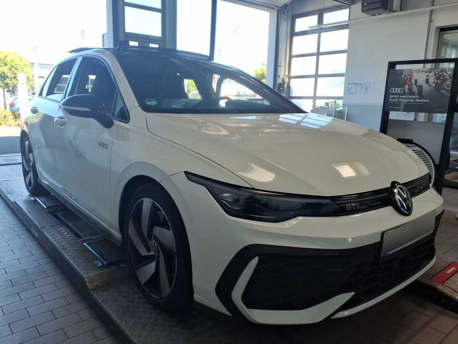 Volkswagen Golf – Bild 8