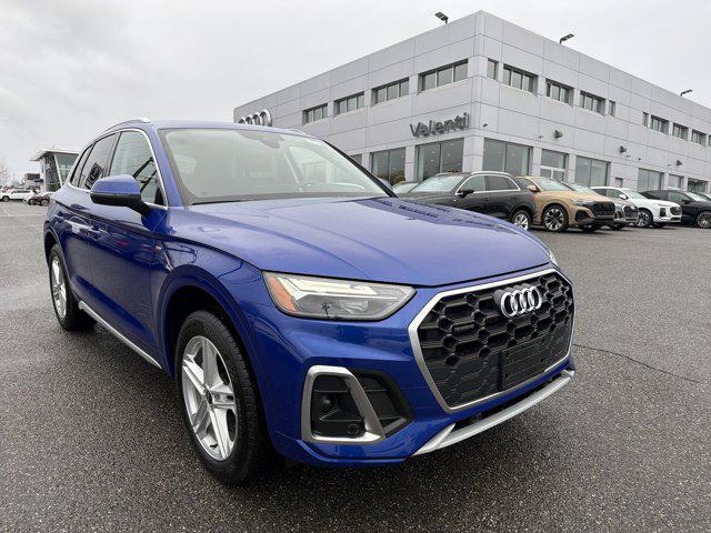 2024 Audi Q5 55 e Premium Plus's photo