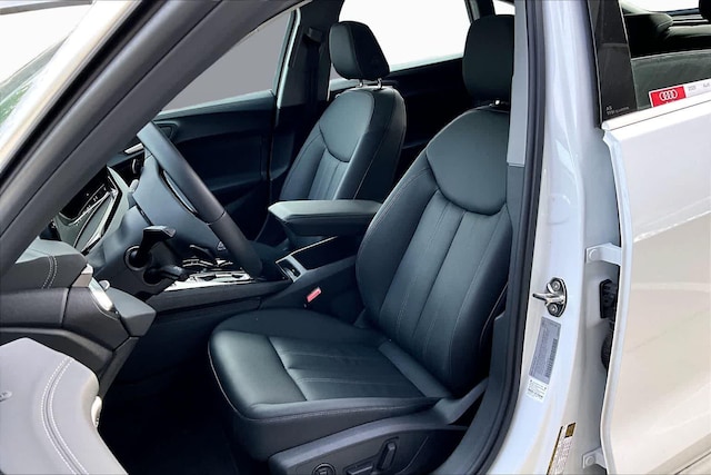 2025 Audi New A5 Premium Plus - Photo 8