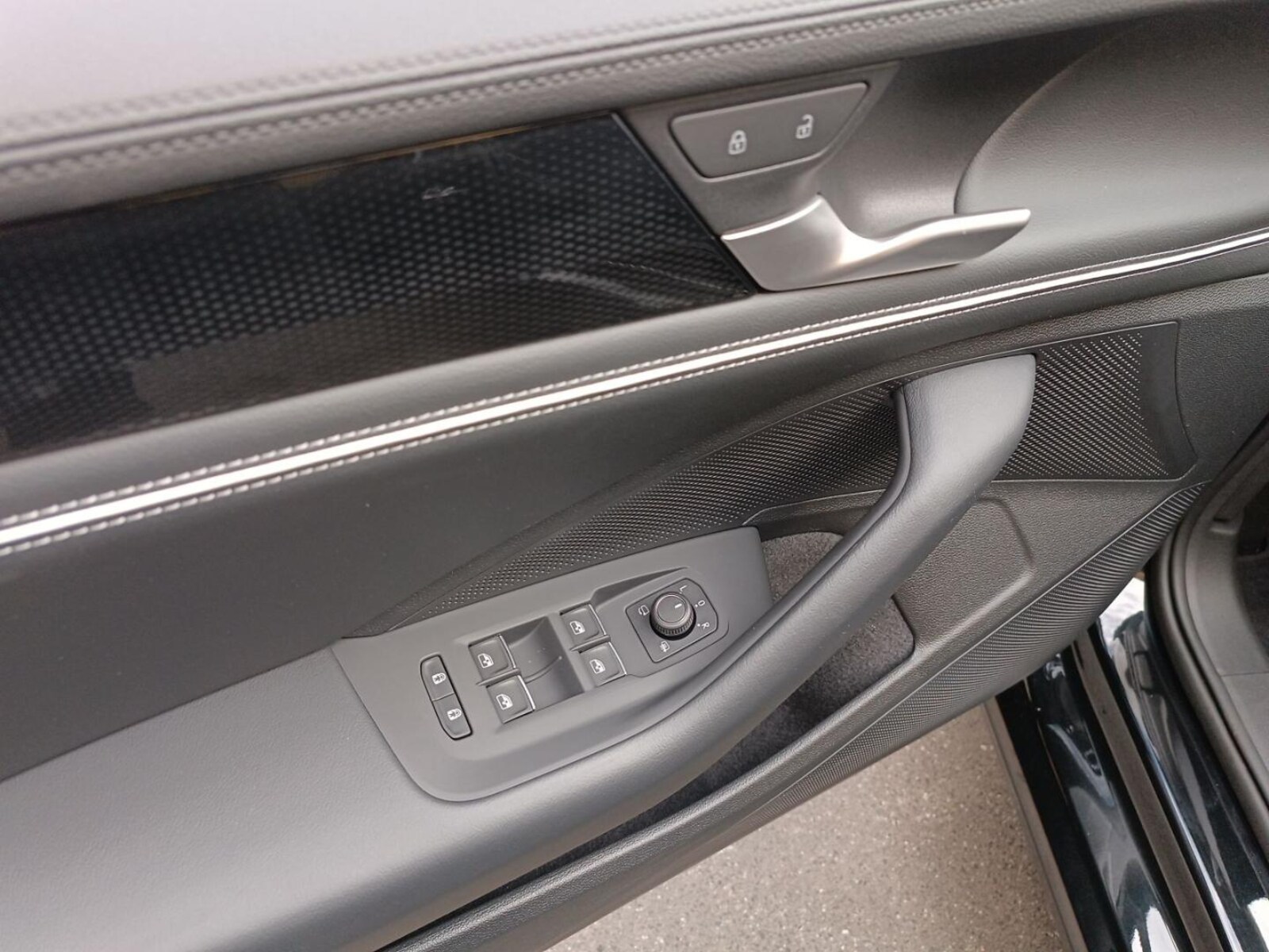 Volkswagen Passat – Bild 8