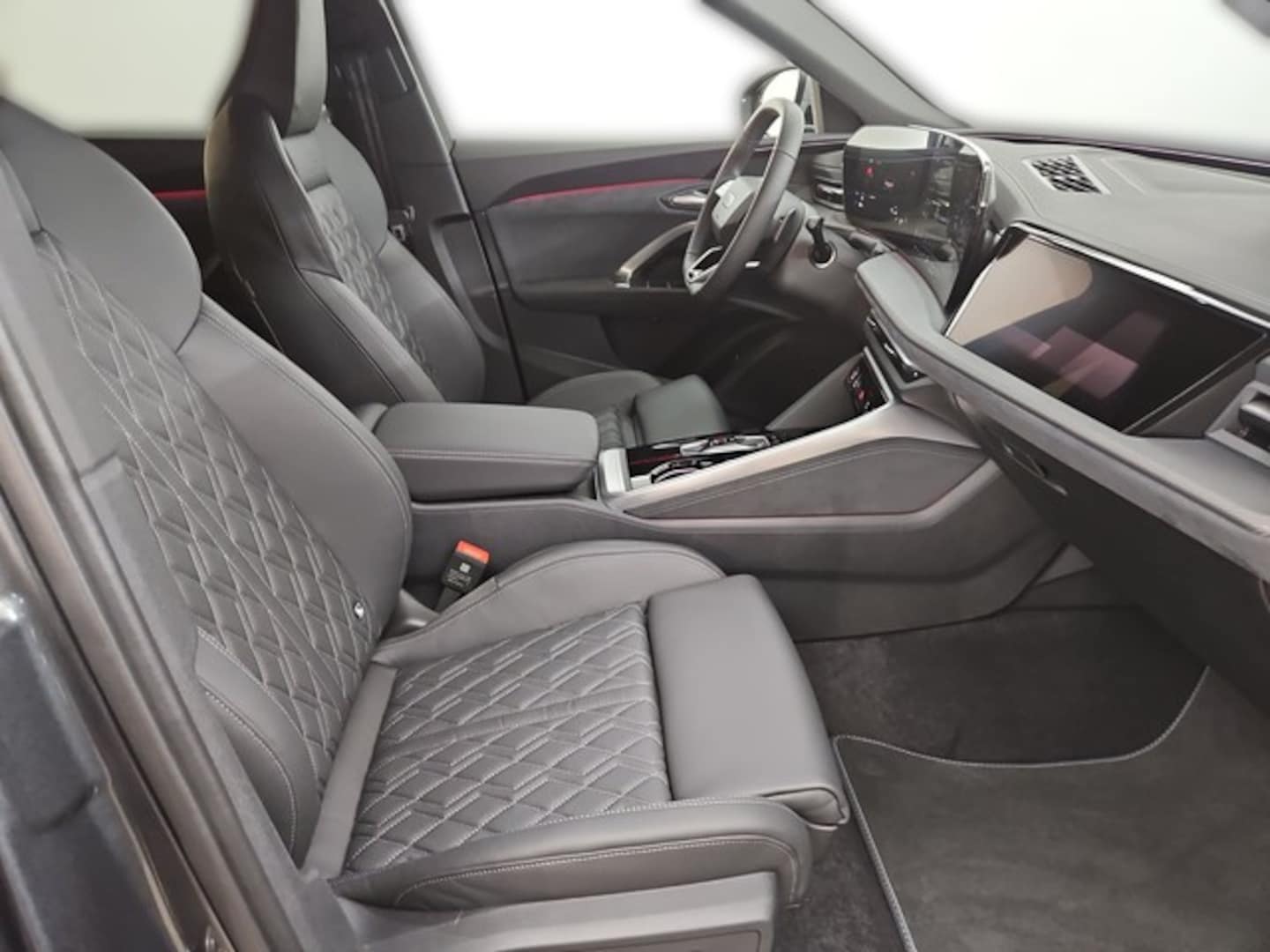 Bild über Audi SQ5 SUV TFSI 270 kW S tronic - für weitere Informationen kontaktieren Sie den Audi Partner