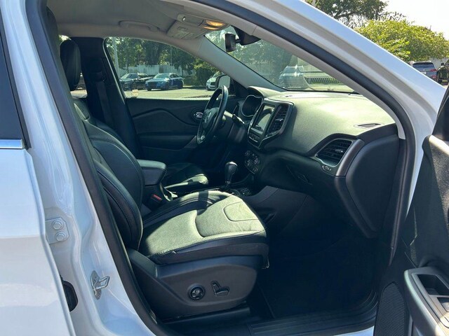 2021 Jeep Cherokee Latitude Lux - Photo 39
