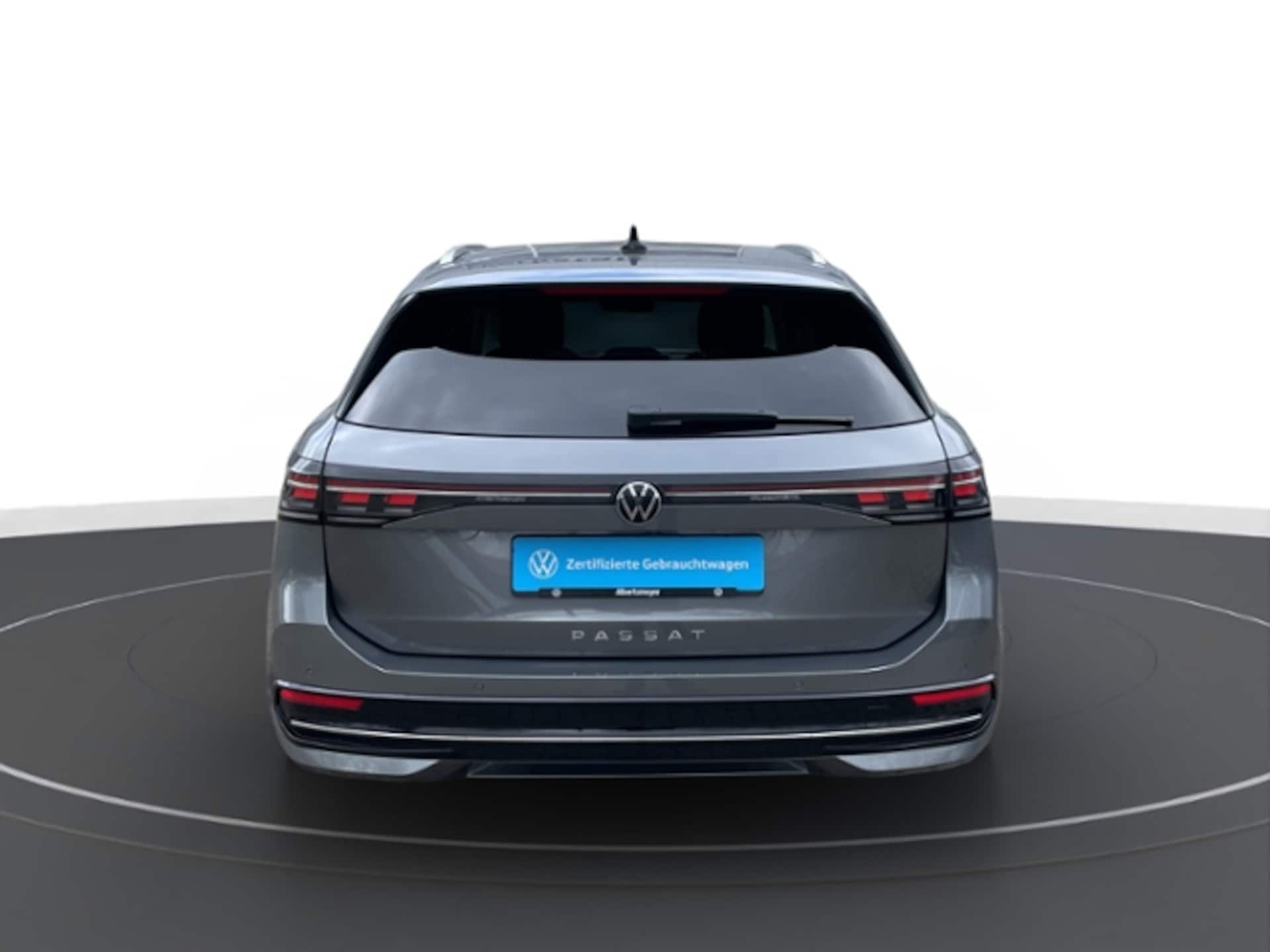 Volkswagen Passat Elegance