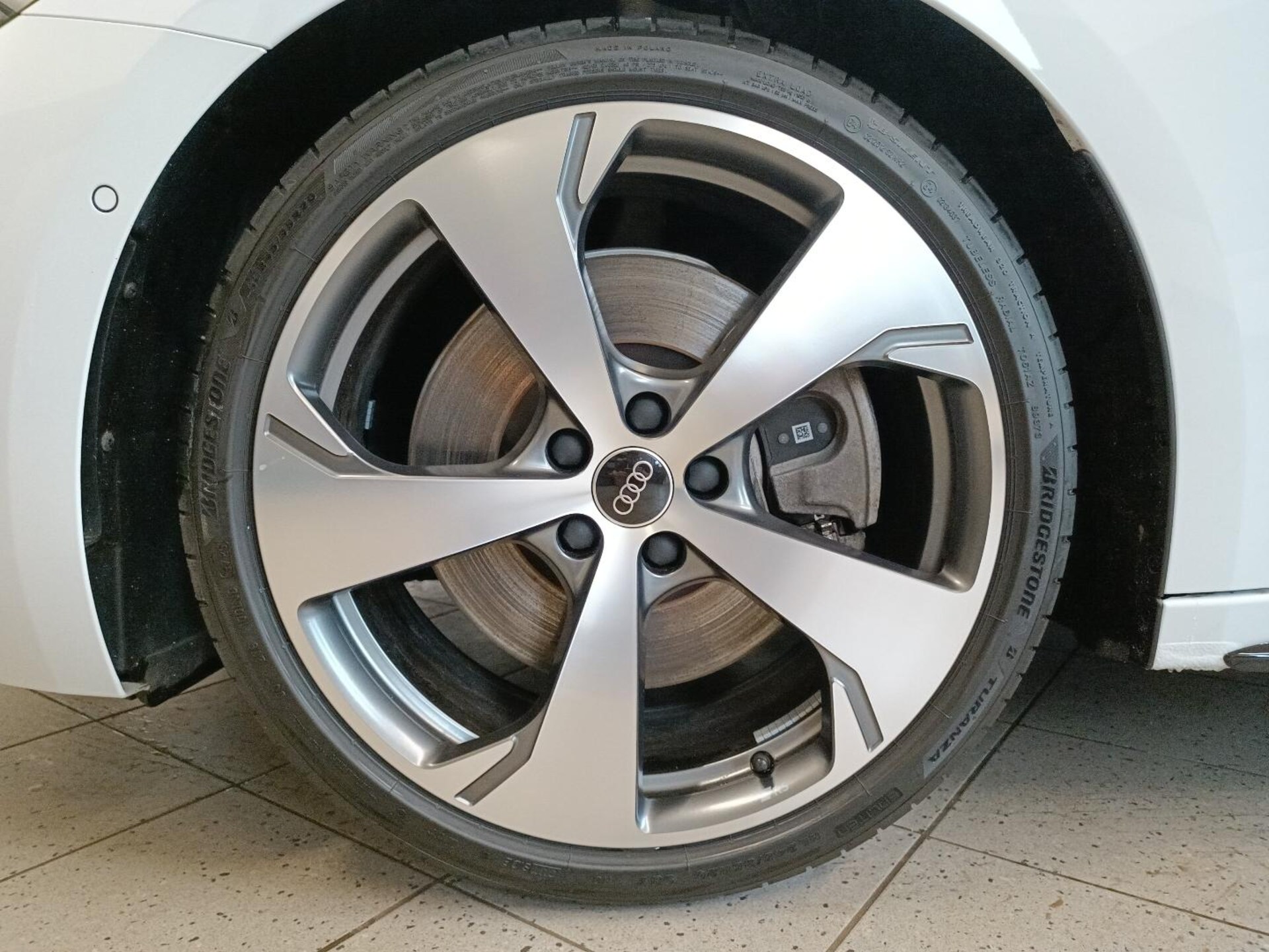 Audi A5 Limousine e-hybrid edition one