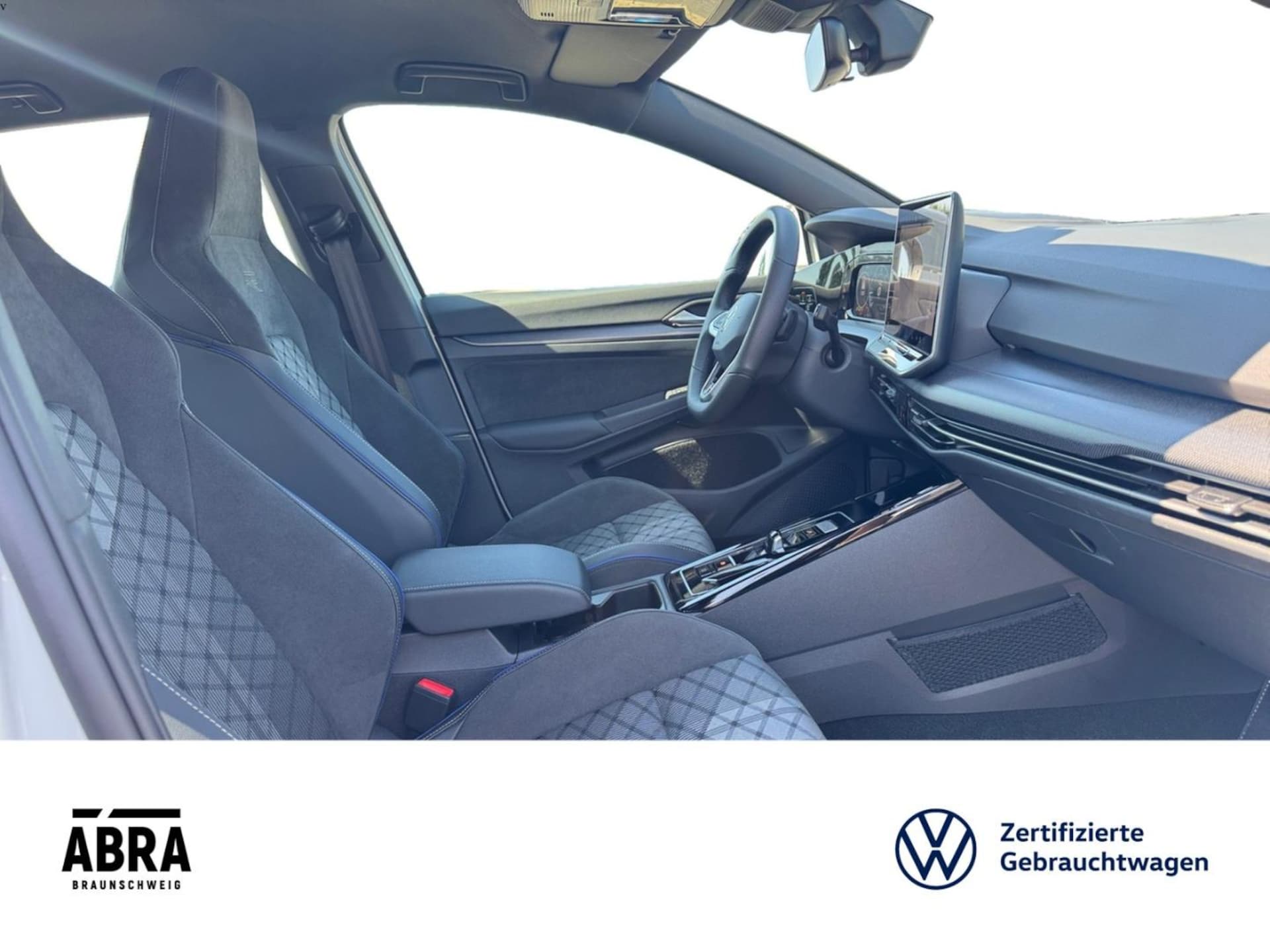 Volkswagen Golf R-Line