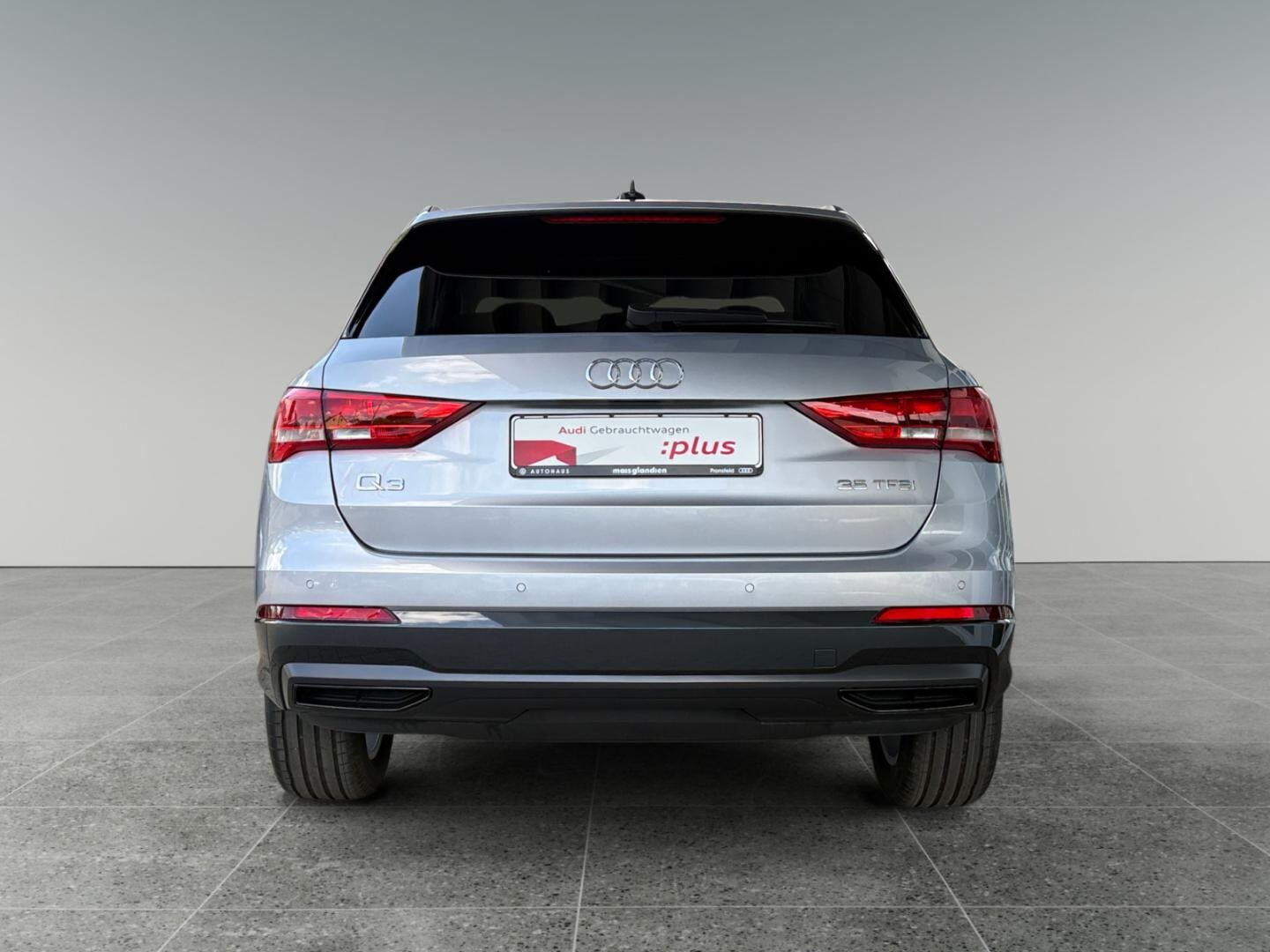 Bild über Audi Q3 TFSI 110 kW S tronic - für weitere Informationen kontaktieren Sie den Audi Partner