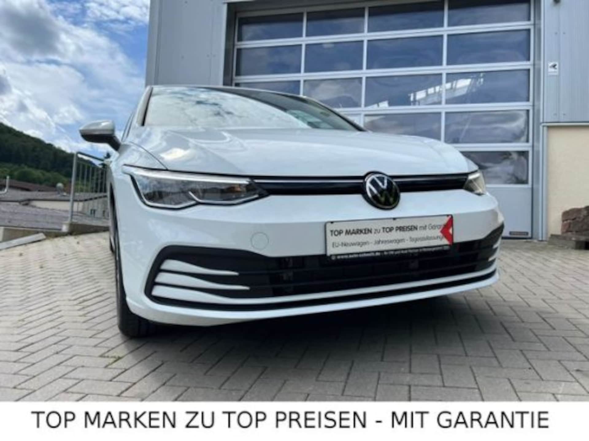 Volkswagen Golf Life