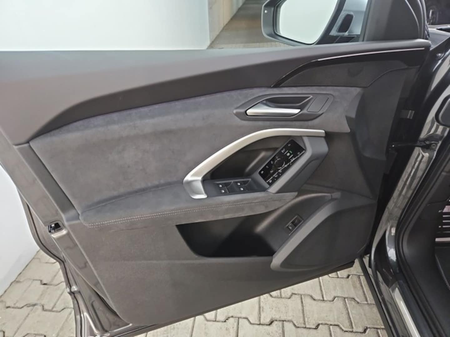 Bild über Audi SQ5 SUV TFSI 270 kW S tronic - für weitere Informationen kontaktieren Sie den Audi Partner