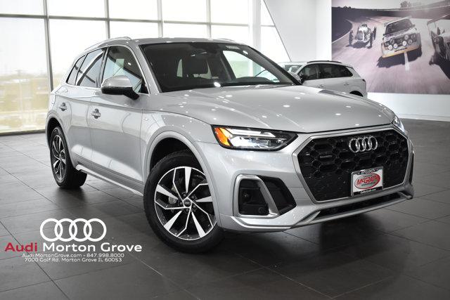 2023 Audi Q5 45 Premium Plus's photo