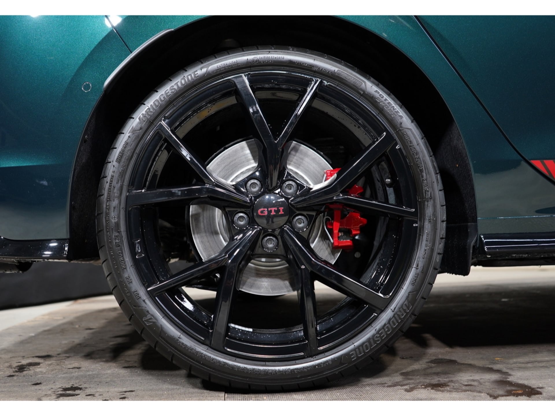 Volkswagen Golf GTI