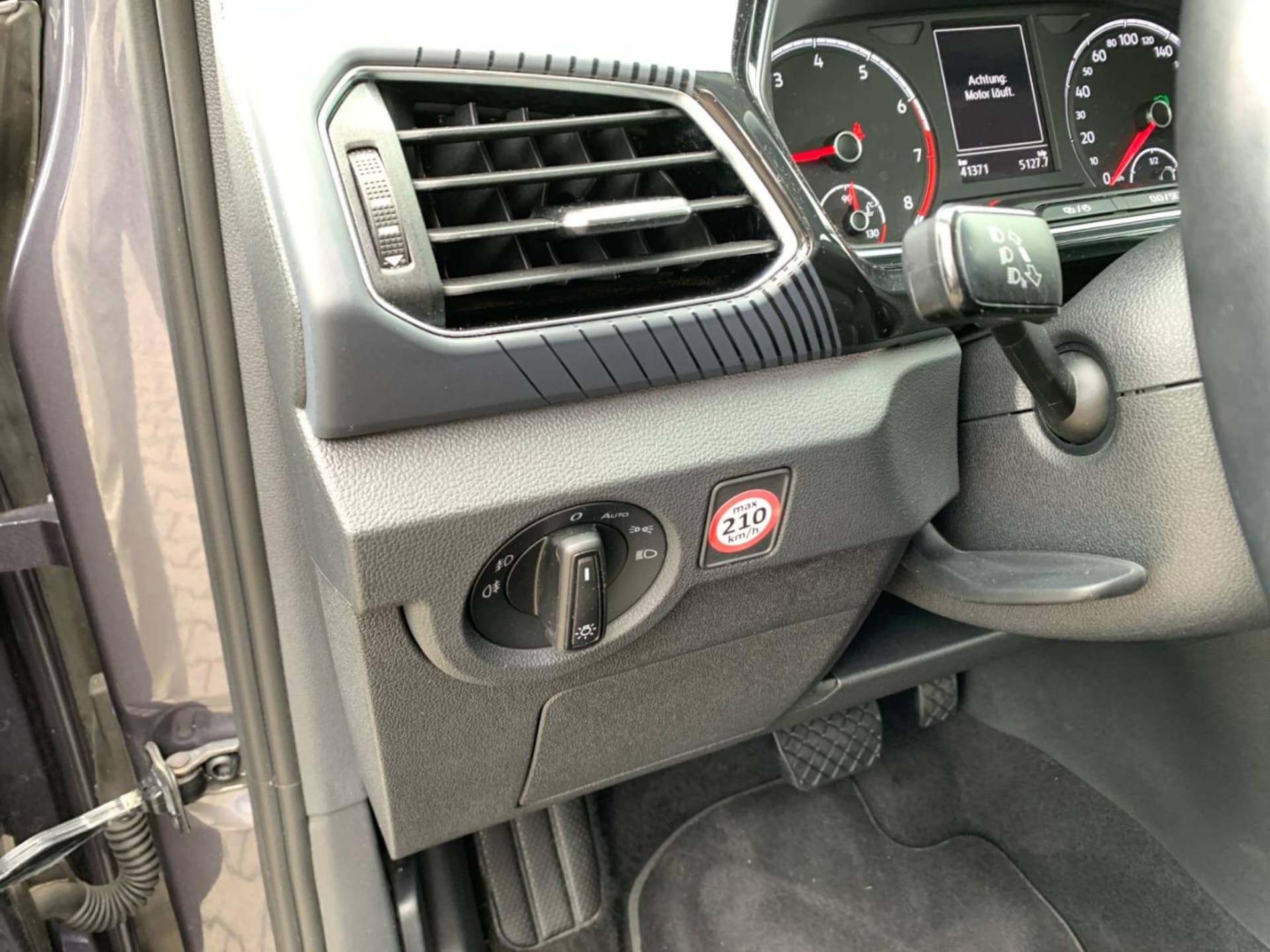 Volkswagen T-Cross Style