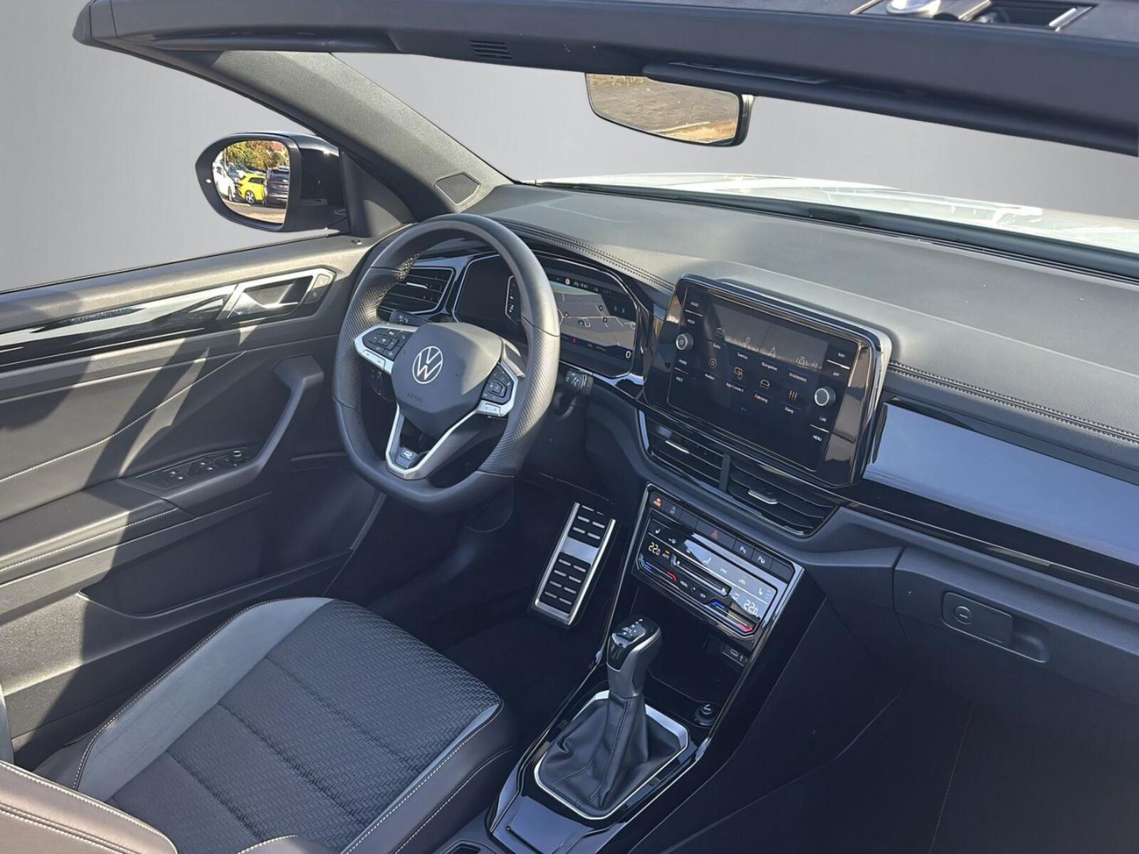 Volkswagen T-Roc Cabriolet – Bild 16