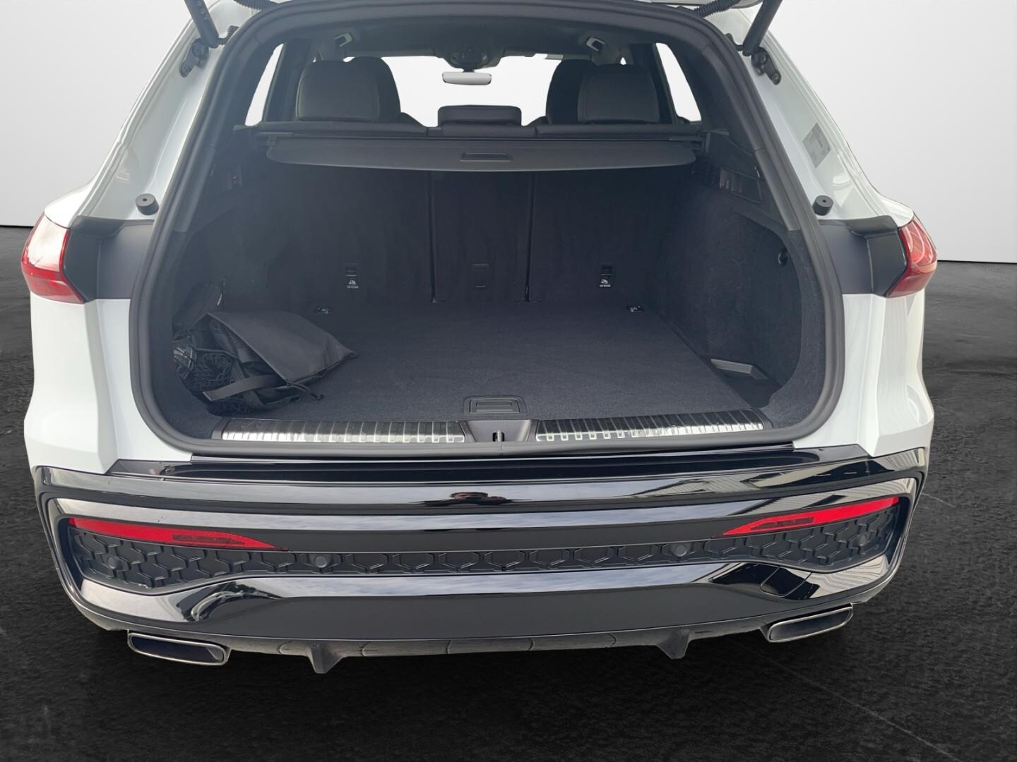 Bild über Audi Q5 SUV TFSI quattro 150 kW S tronic - für weitere Informationen kontaktieren Sie den Audi Partner