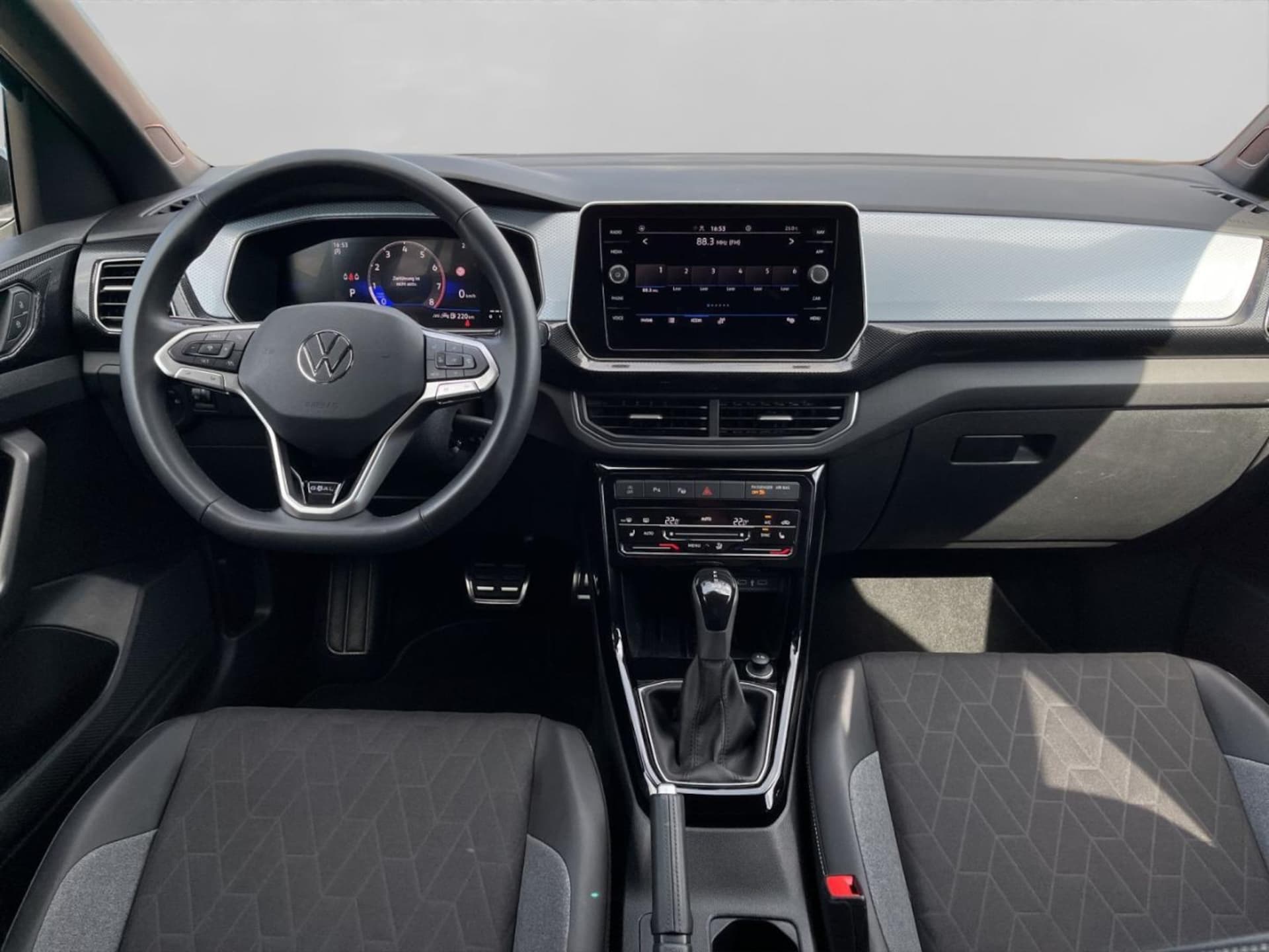 Volkswagen T-Cross Life