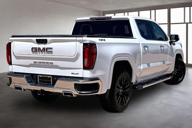 2024 GMC Sierra