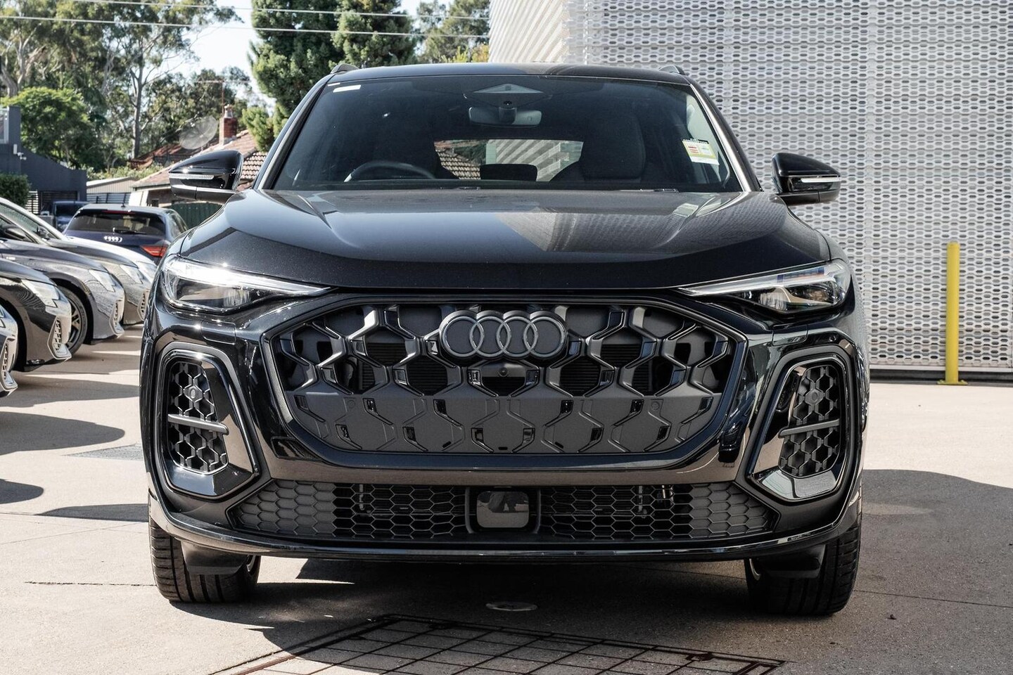 Image about Audi Q5 SUV TDI quattro 150 kW sport