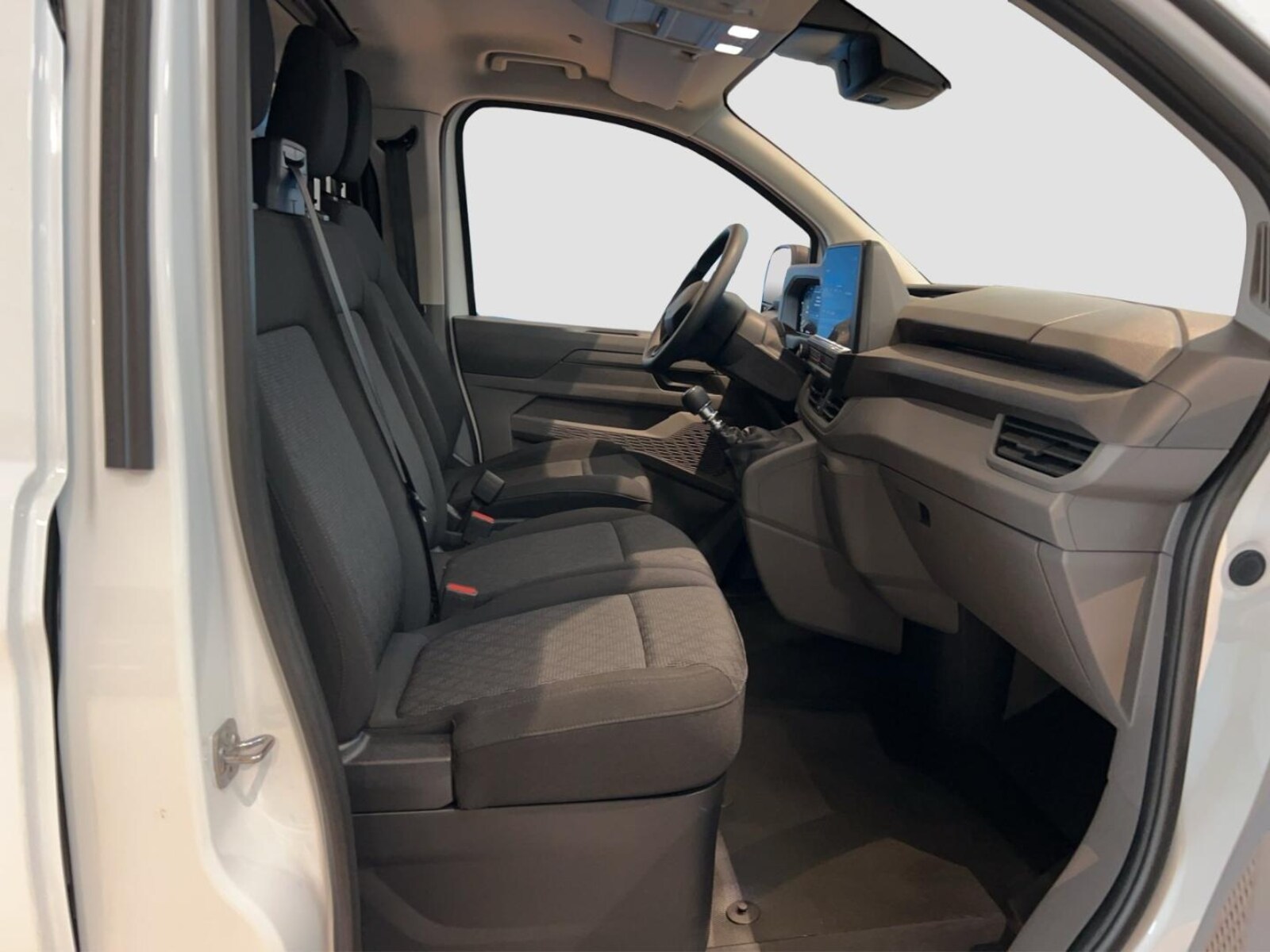 Volkswagen Transporter Kasten kurzer Radstand – Bild 20