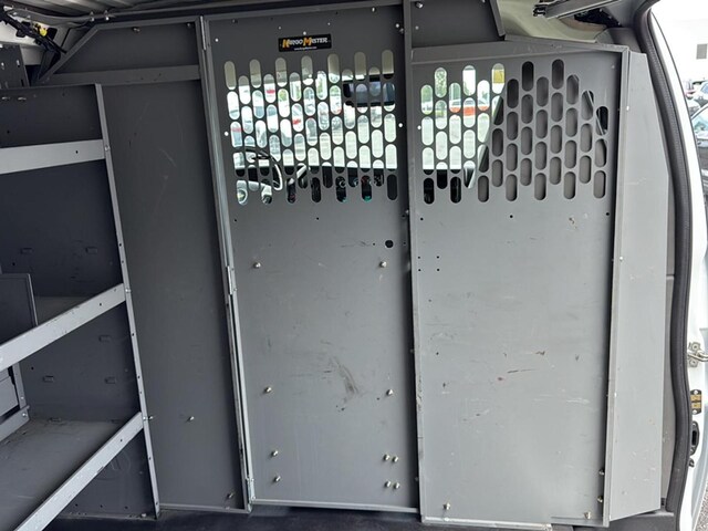 Photo 43