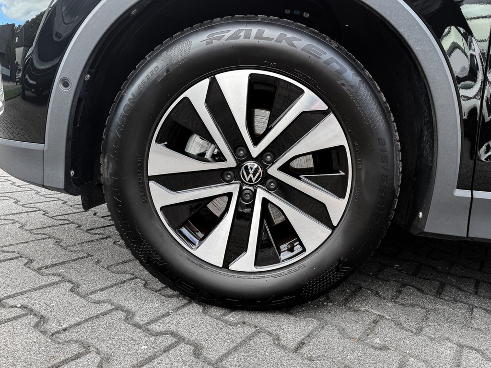 Volkswagen Tiguan – Bild 6
