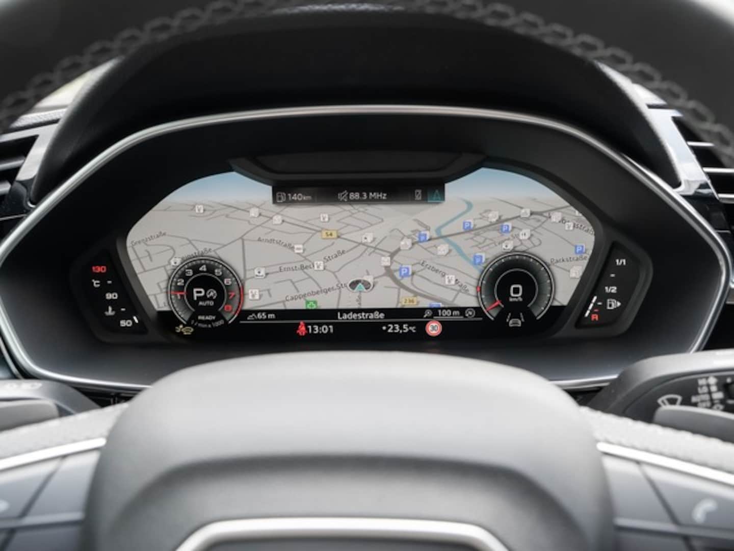 Bild über Audi Q3 Sportback S line 35 TFSI S tronic - für weitere Informationen kontaktieren Sie den Audi Partner