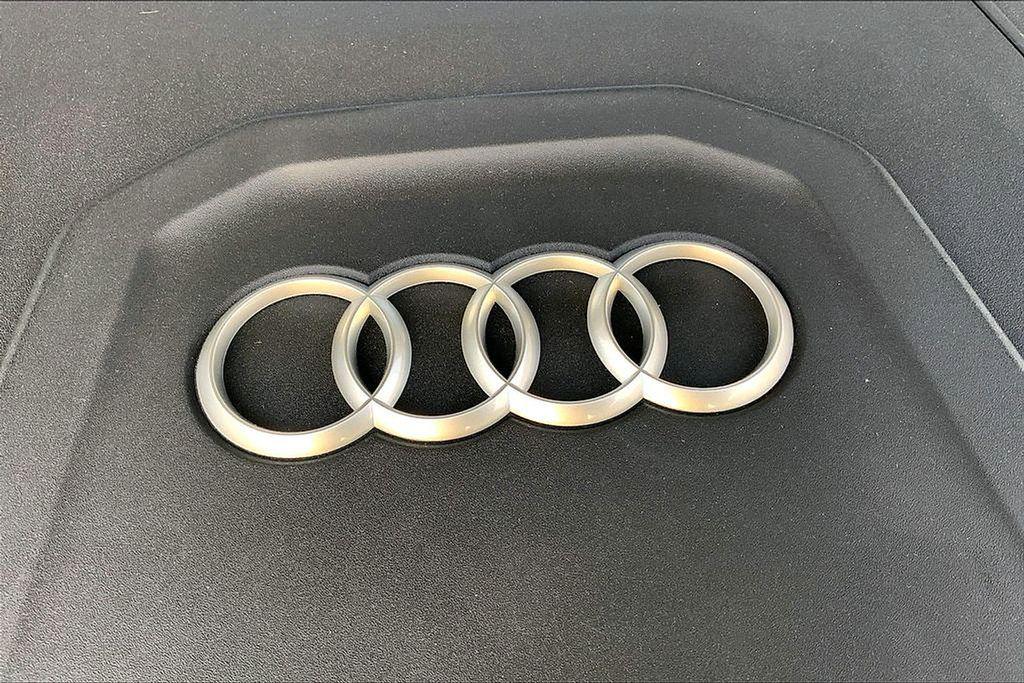 2026 Audi Q7 Premium Plus - Photo 17
