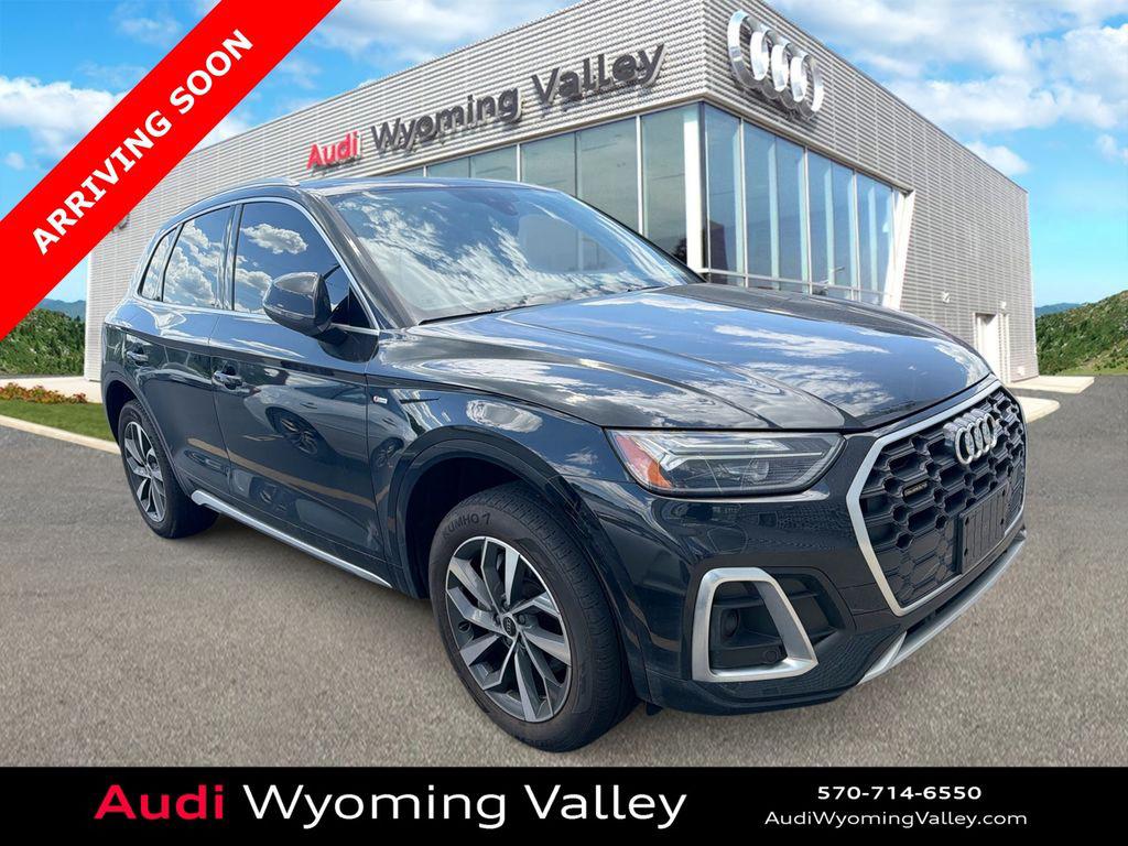 2023 Audi Q5 45 Premium's photo