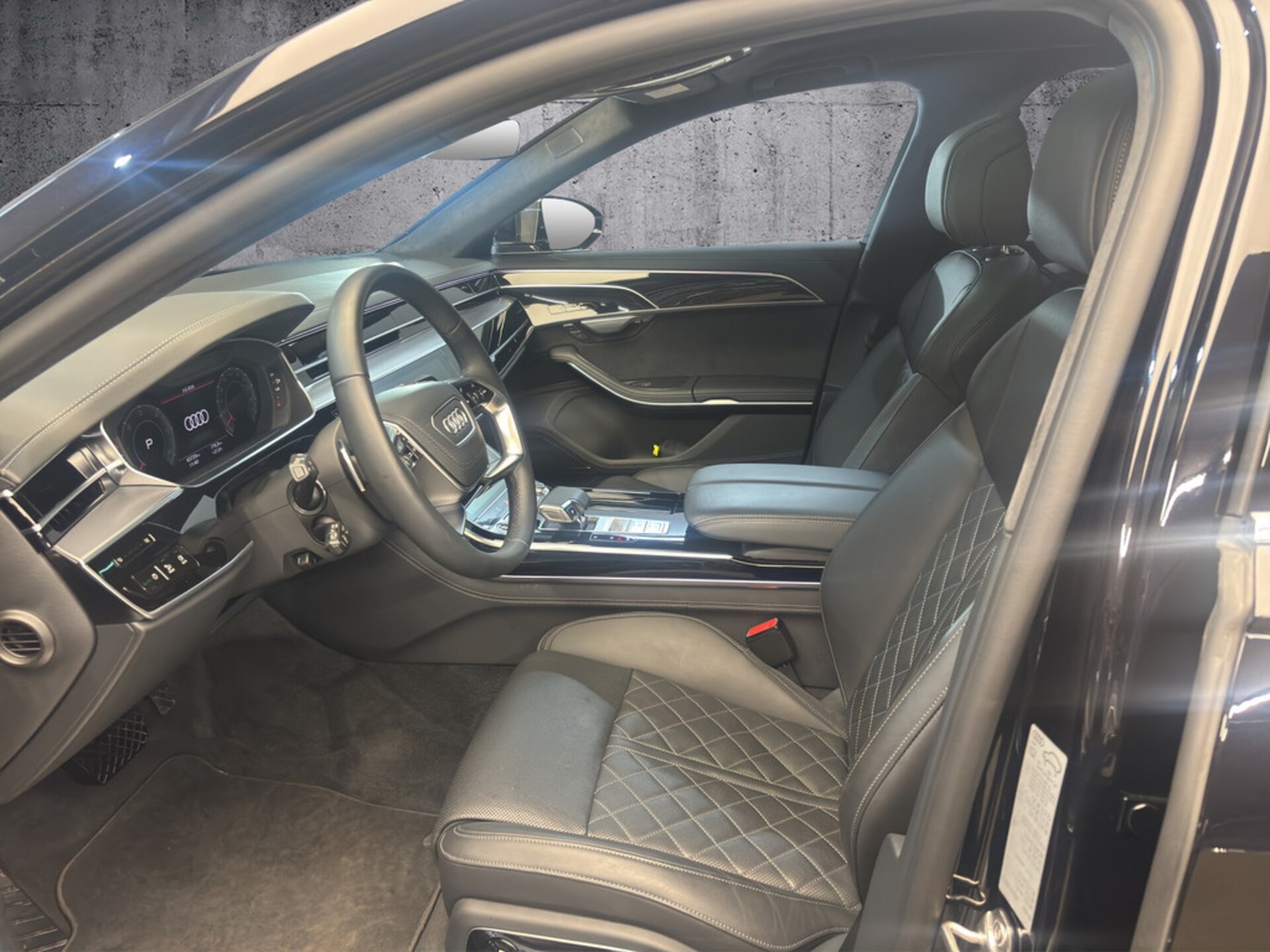 Audi A8 Lang