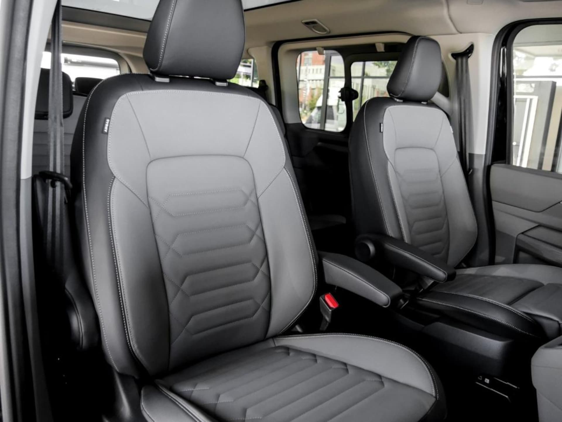 Volkswagen Caravelle langer Radstand Style