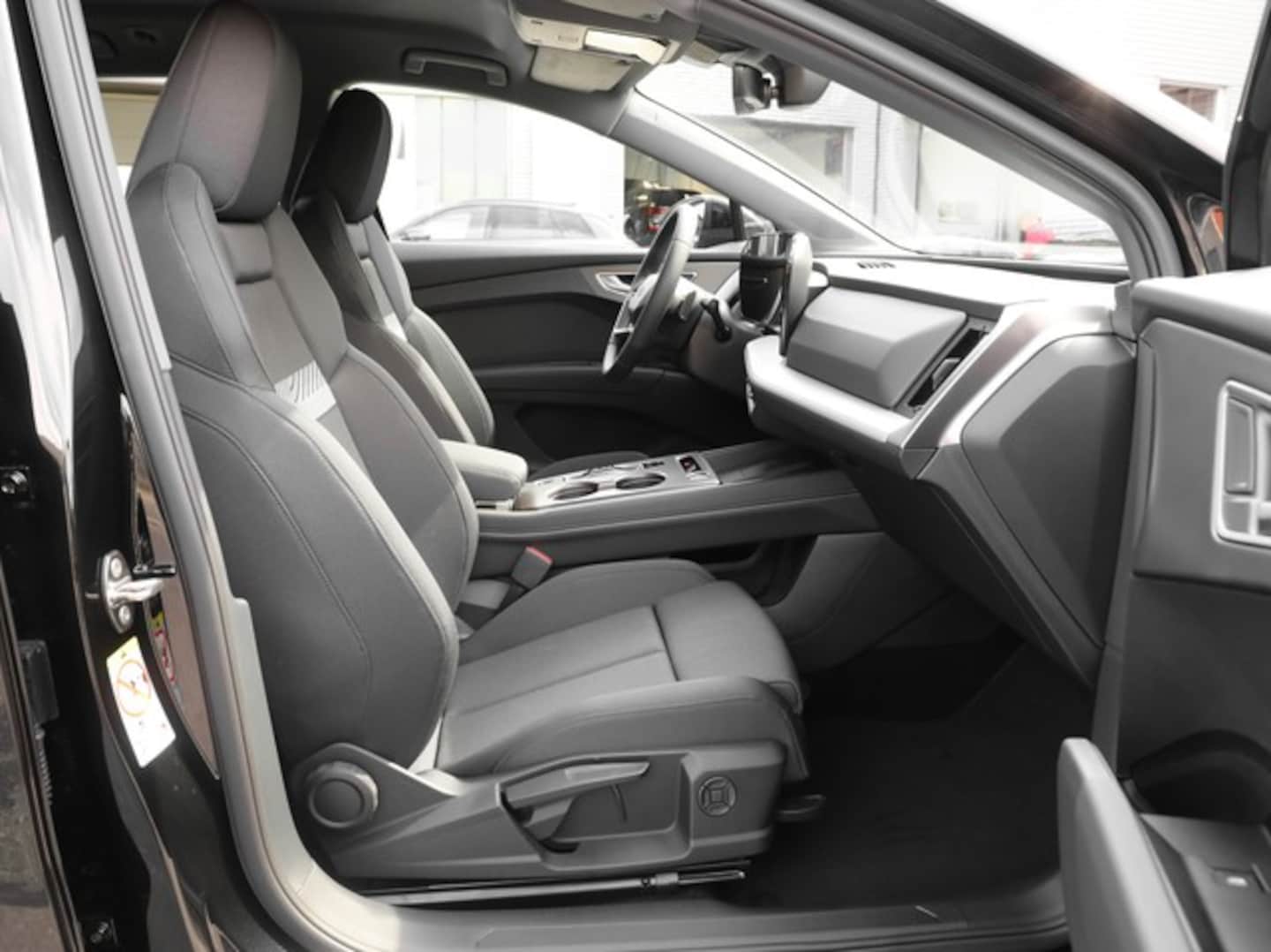 Bild über Audi Q4 SUV e-tron e-tron 150 kW - für weitere Informationen kontaktieren Sie den Audi Partner