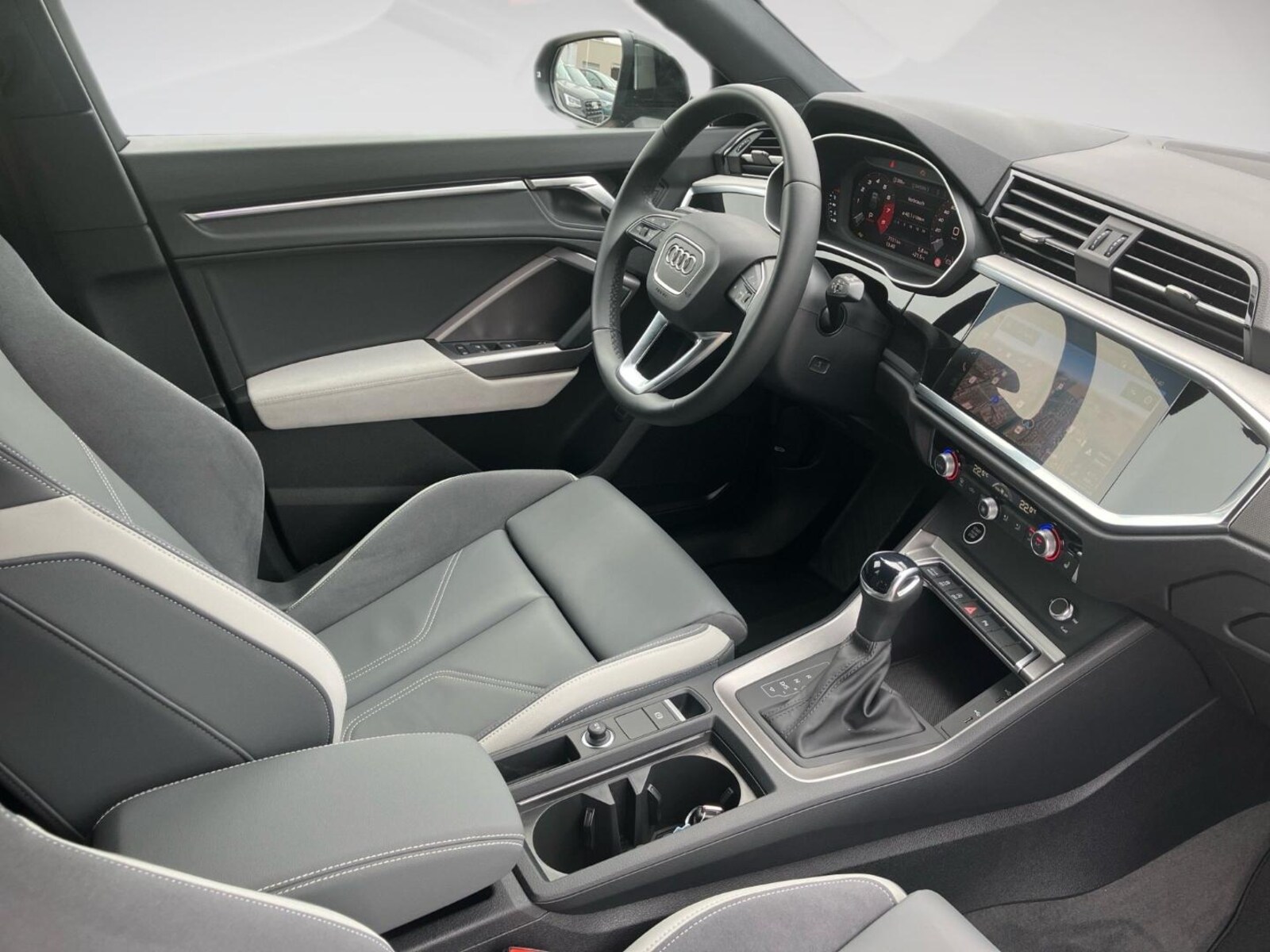 Audi Q3 Sportback – Bild 9