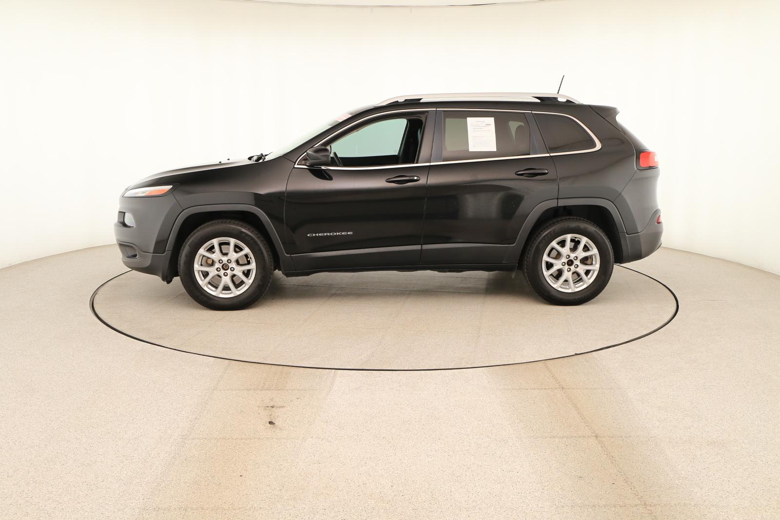 Used 2018 Jeep Cherokee Latitude Plus with VIN 1C4PJMLB9JD527500 for sale in Henderson, NV