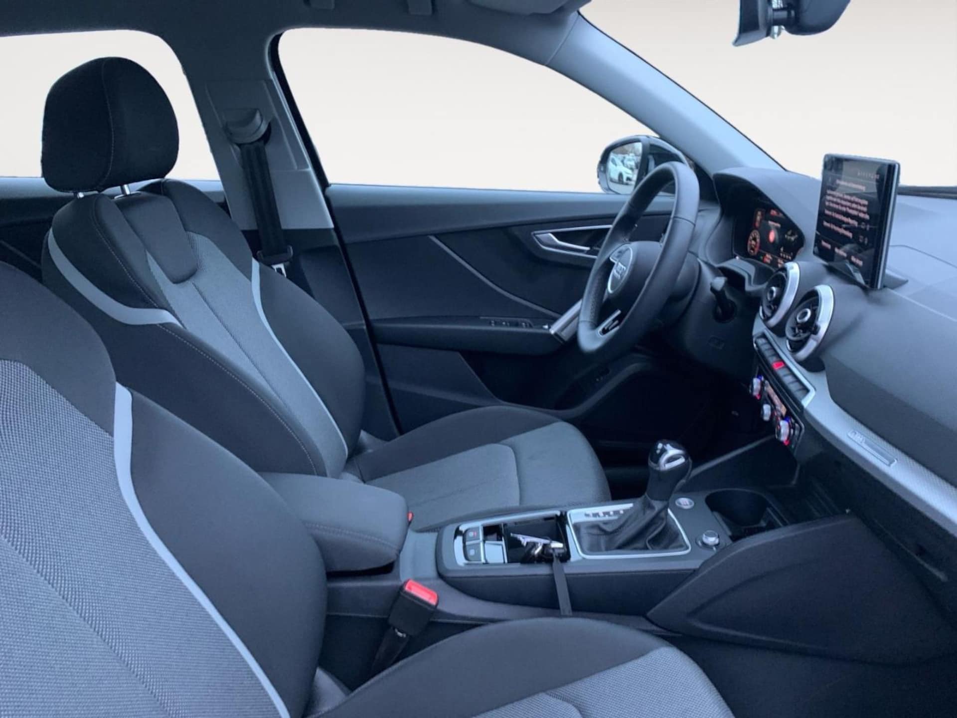Audi Q2 S line