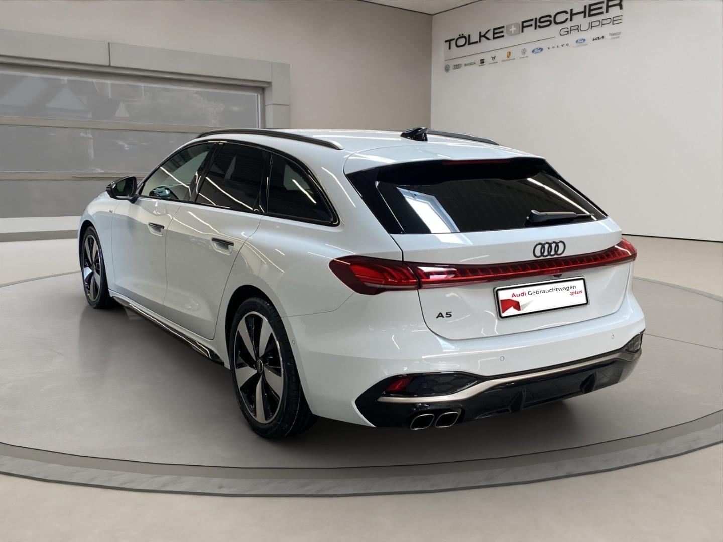 Bild über Audi A5 Avant TDI 150 kW S tronic - für weitere Informationen kontaktieren Sie den Audi Partner