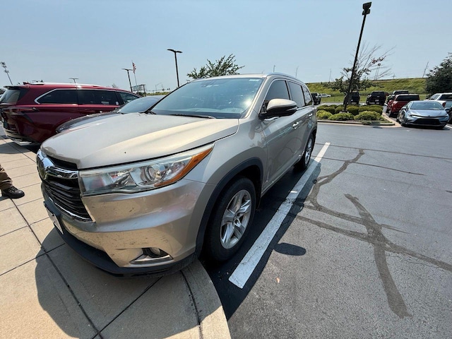 2016 Toyota Highlander