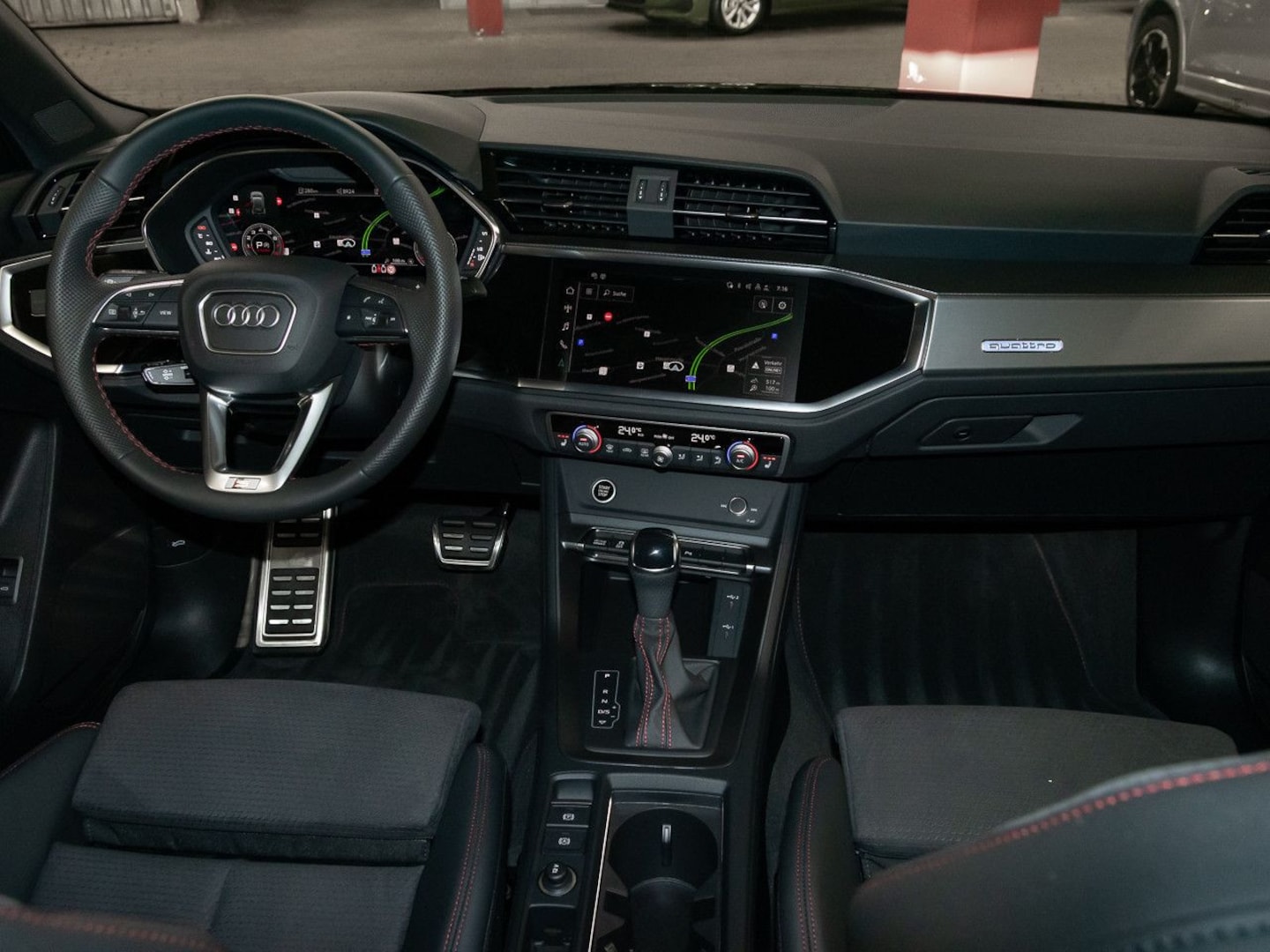 Bild über Audi Q3 TFSI quattro 140 kW S tronic - für weitere Informationen kontaktieren Sie den Audi Partner