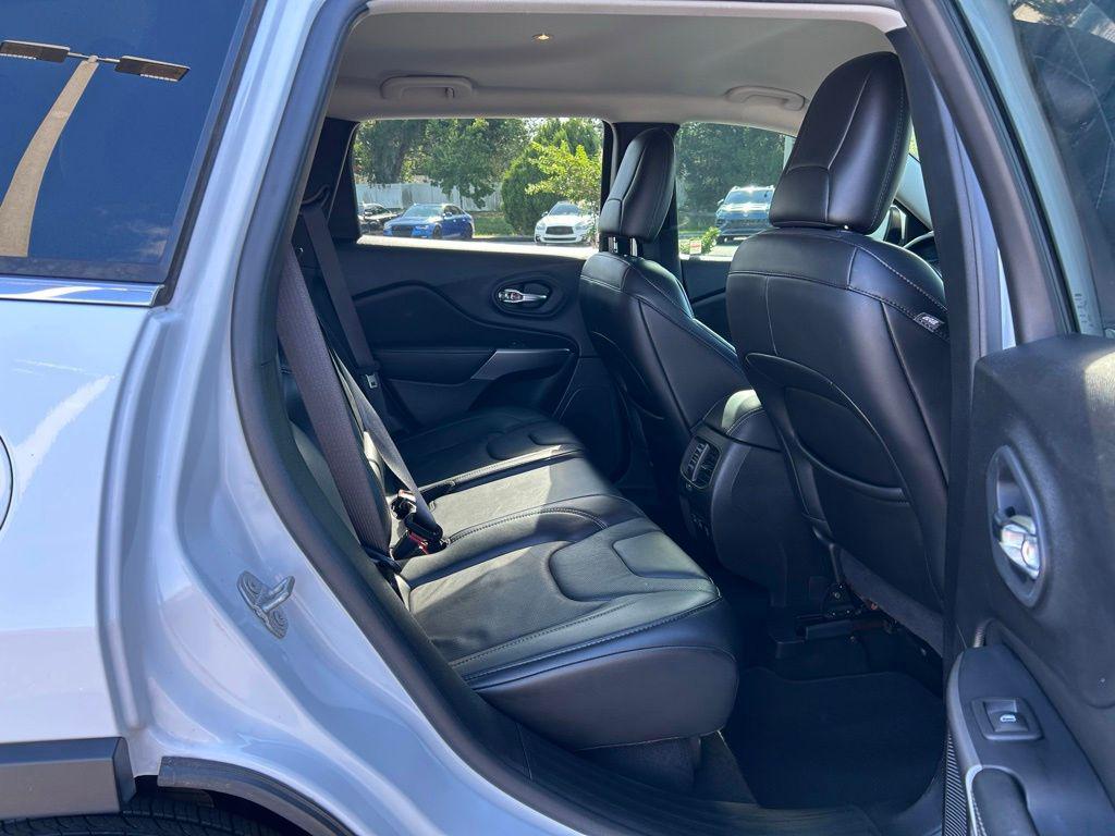 2021 Jeep Cherokee Latitude Lux - Photo 45