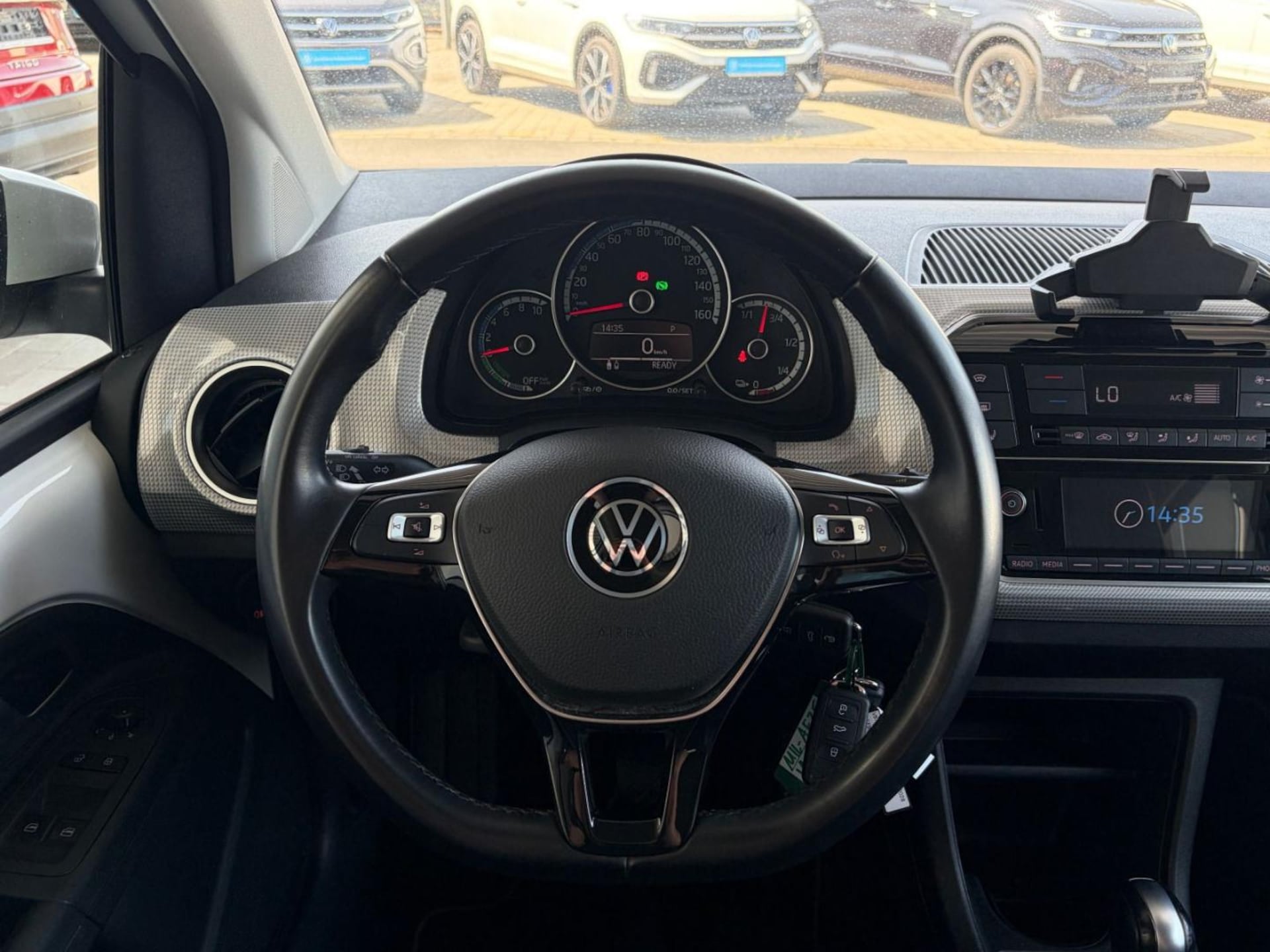 Volkswagen e-up! Style "Plus"