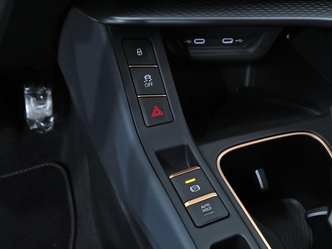 CUPRA Terramar 1.5 TSI e-Hybrid DSG 150 kW (204 CV) — photo 33