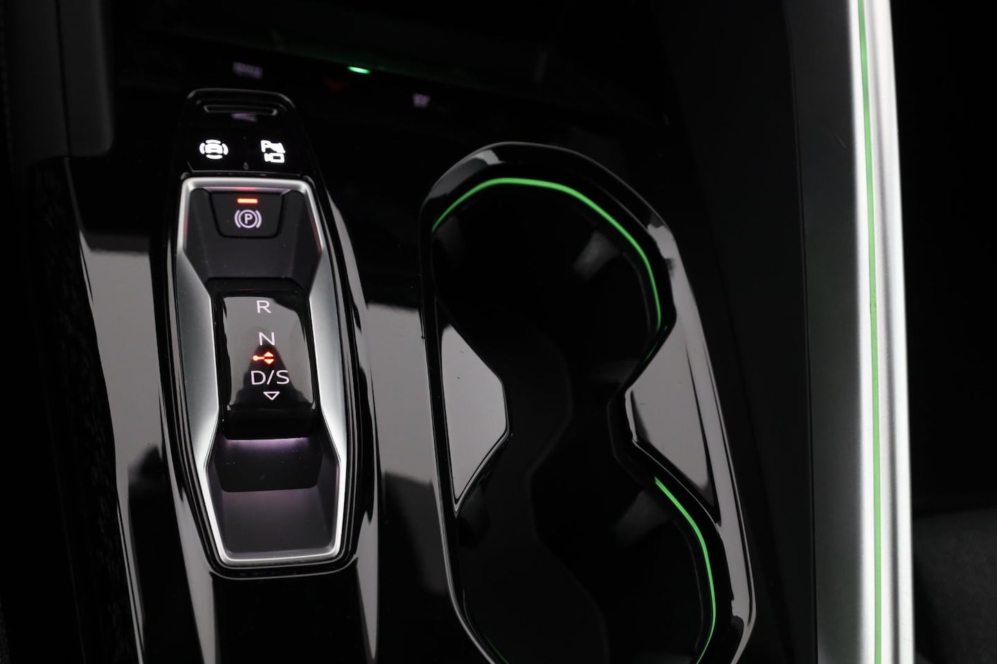 Bild über Audi Q5 Sportback TFSI 150 kW S tronic - für weitere Informationen kontaktieren Sie den Audi Partner