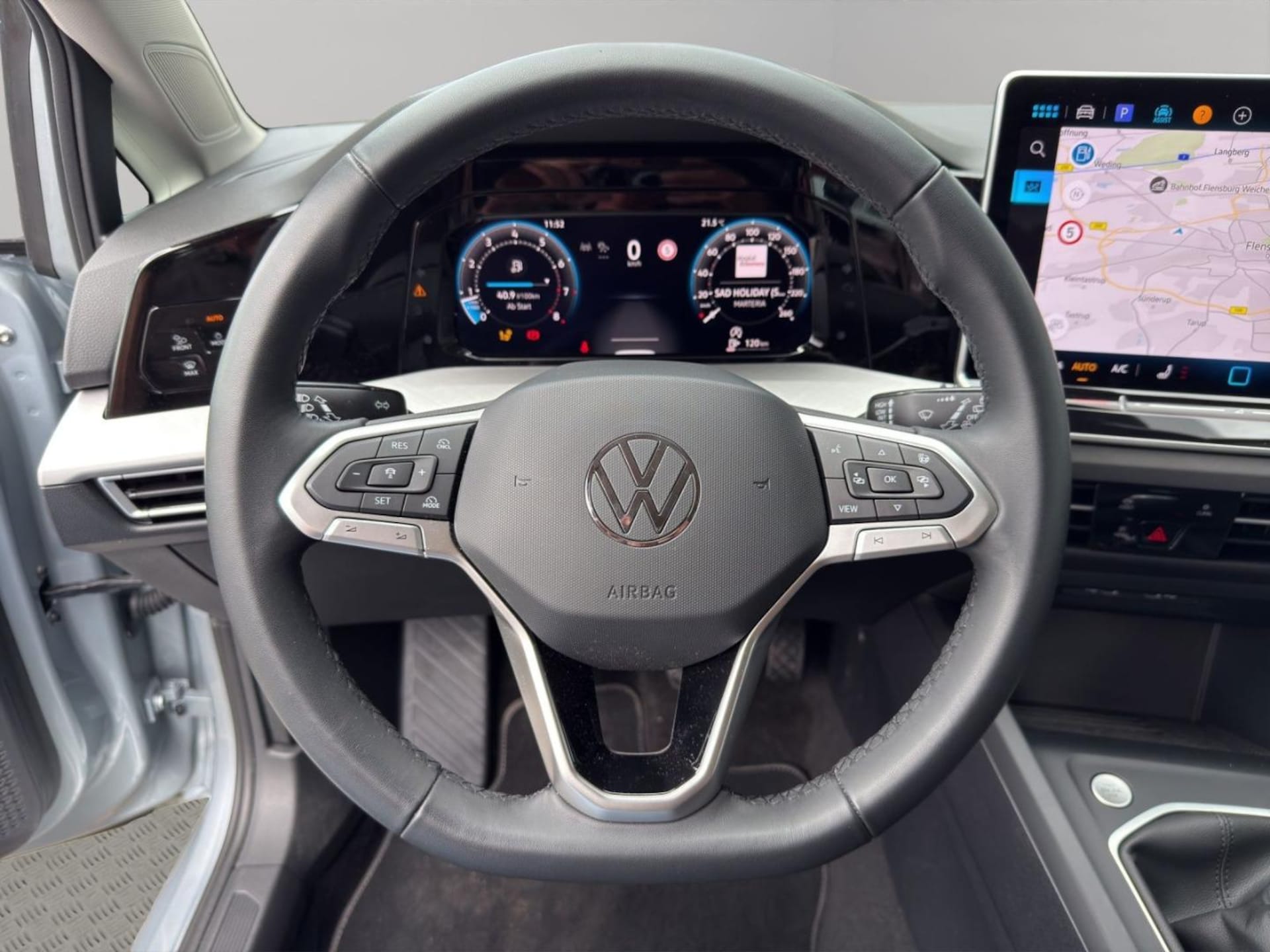 Volkswagen Golf Variant Life