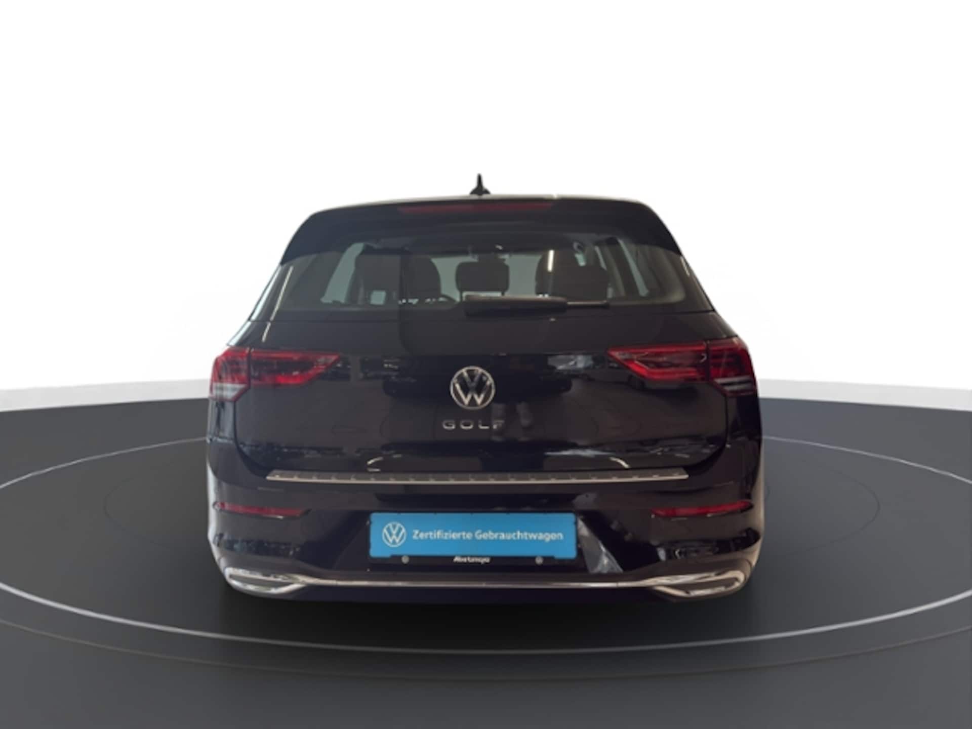 Volkswagen Golf Style