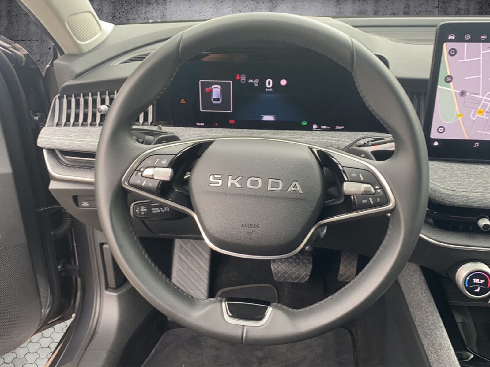 Škoda Superb Combi – Bild 17