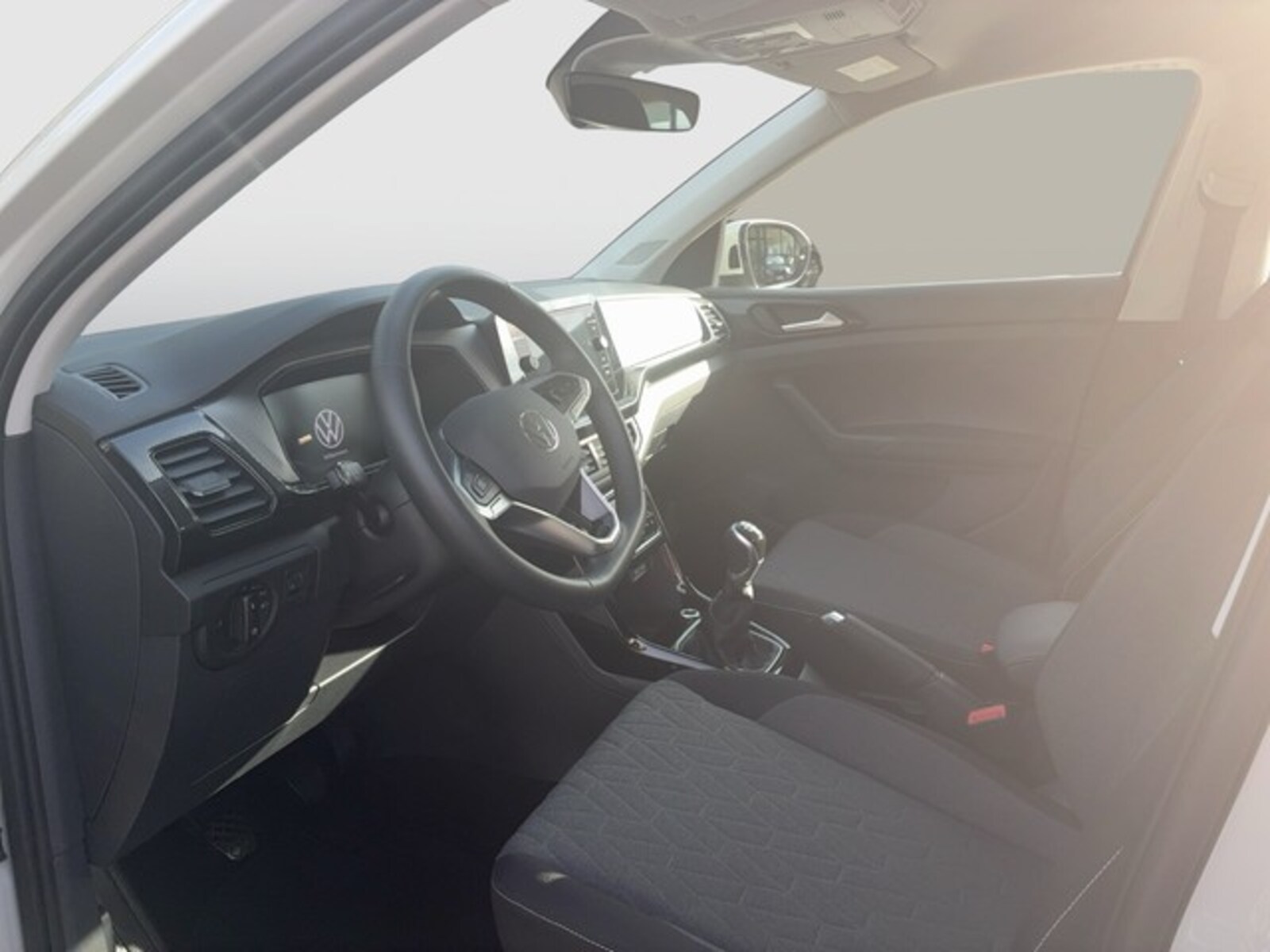 Volkswagen T-Cross – Bild 8