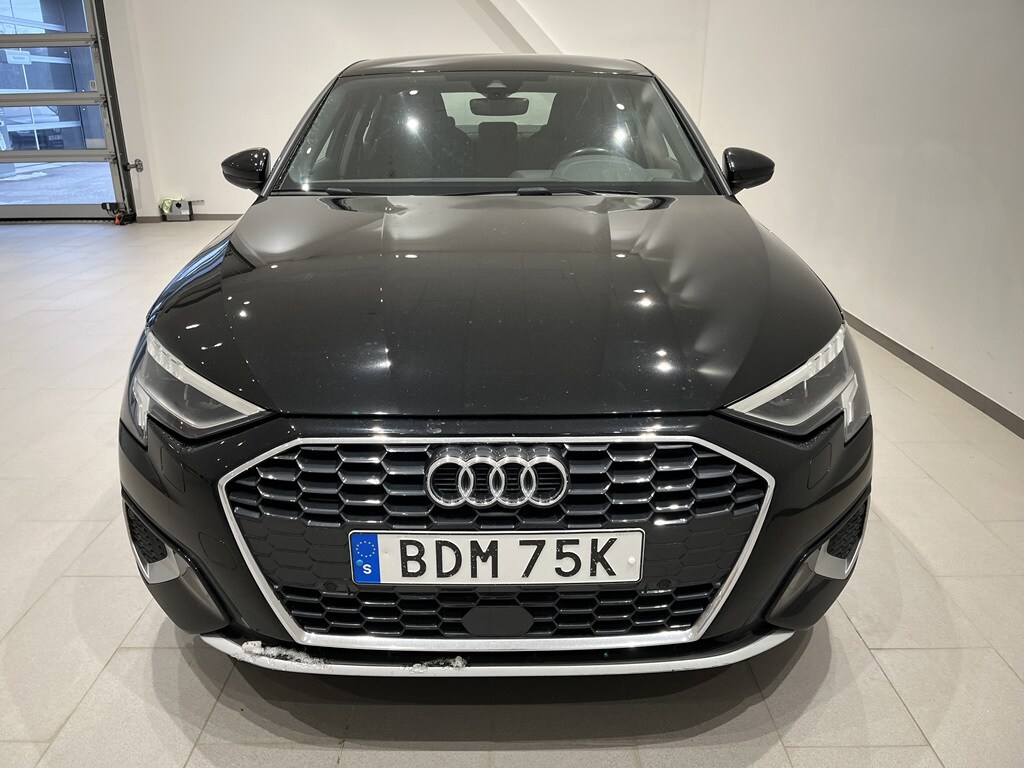 Bild som visar&nbsp;Audi A3 Sedan&nbsp;A3 Sedan 35 TFSI Proline advanced 150 hk S tronic - för mer information kontakta din Audi Partner