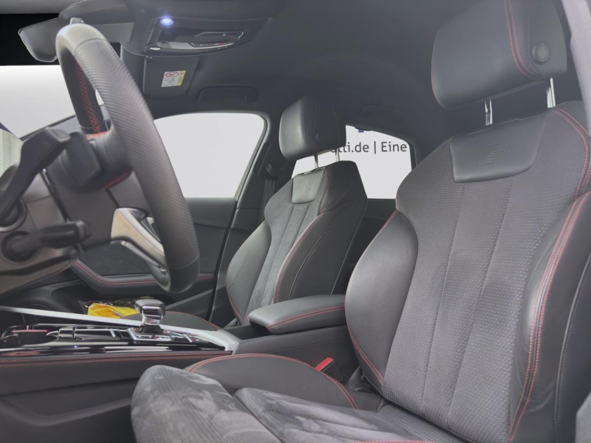 Audi A4 Limousine S line