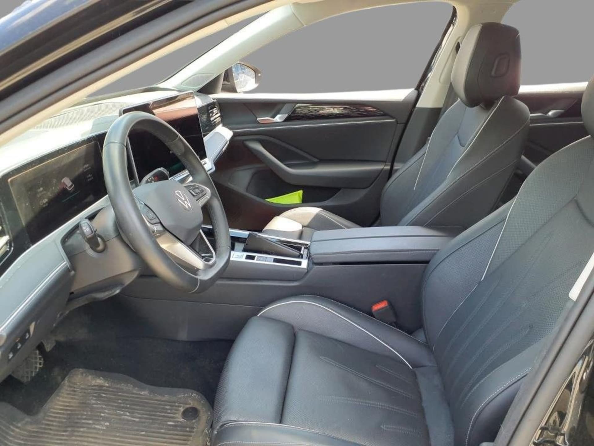 Volkswagen Passat Elegance
