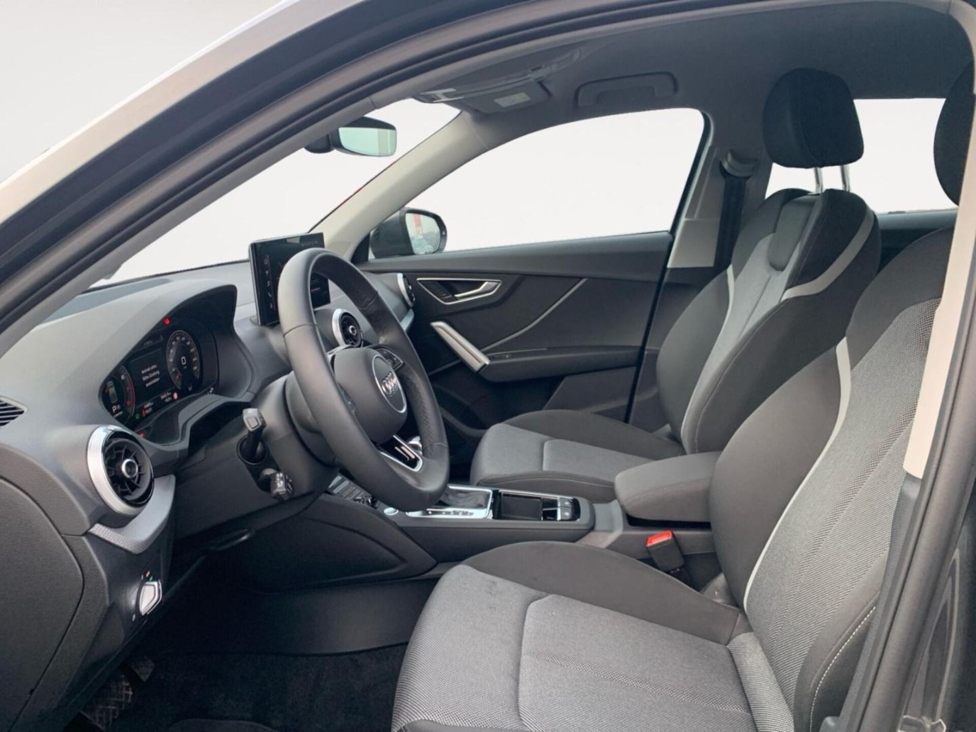 Audi Q2 S line
