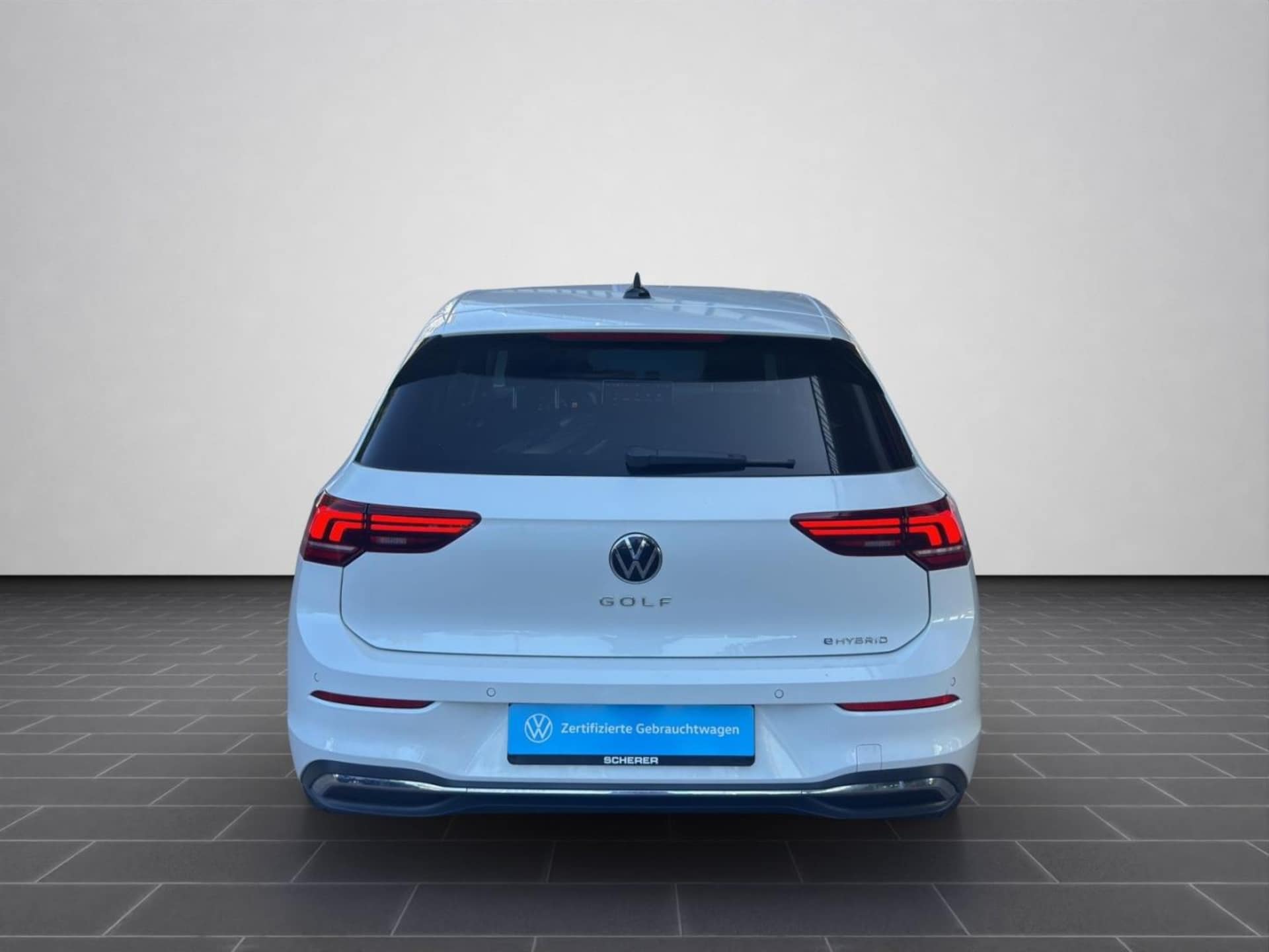 Volkswagen Golf Life